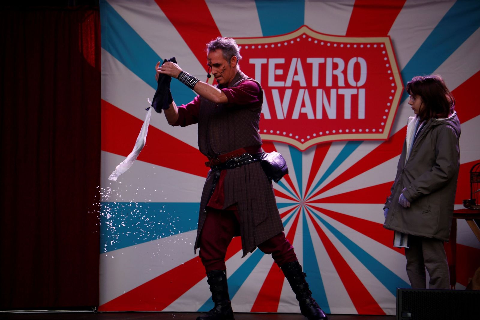 Las mejores fotos de la gala de magia en la Las Tendillas de Córdoba