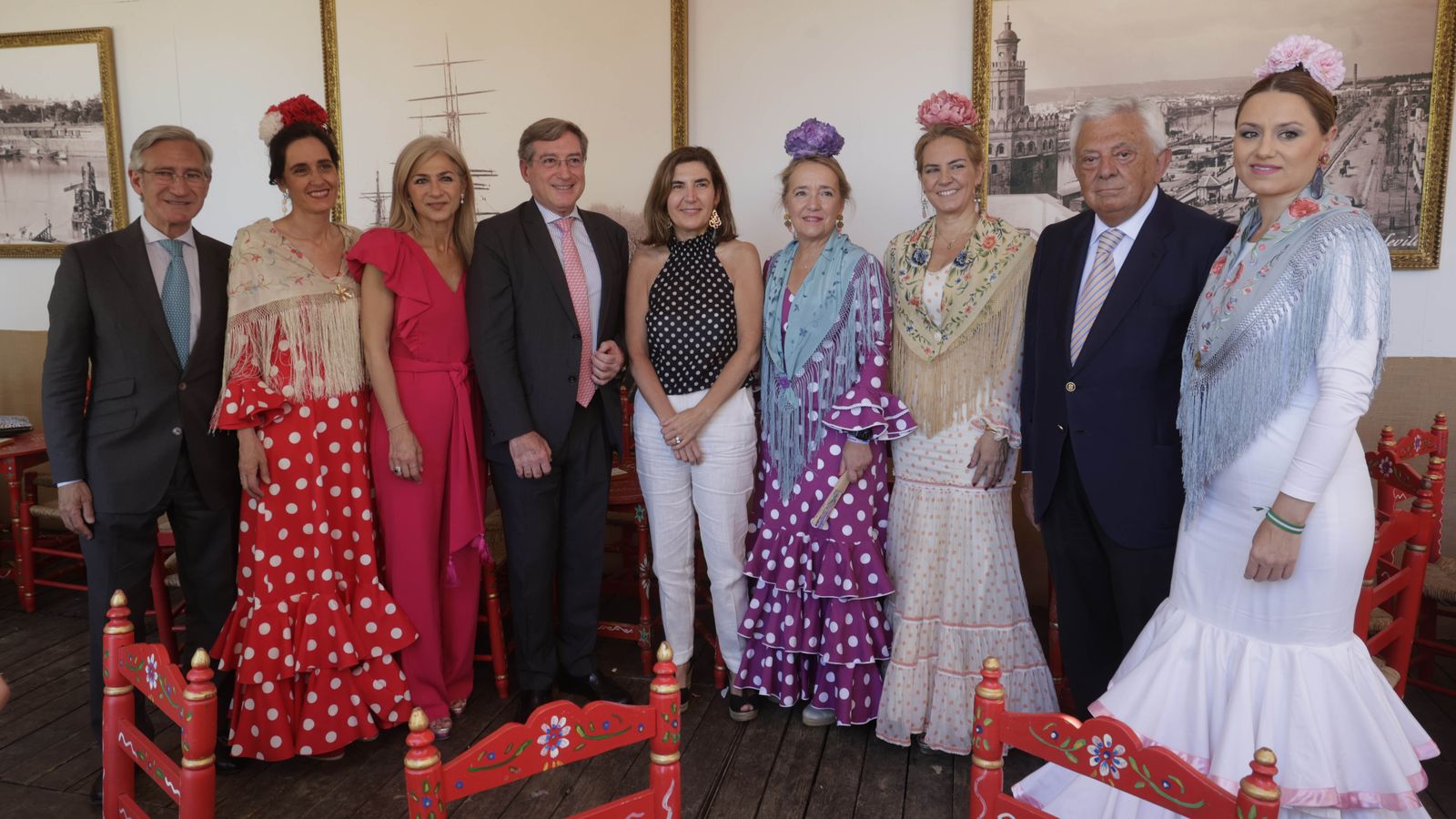 Con parte del Gobierno andaluz y la Cámara