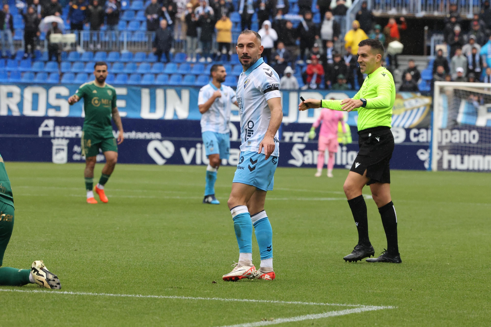 El Málaga CF-Linares Deportivo, en fotos El Málaga CF-Linares Deportivo, en fotos