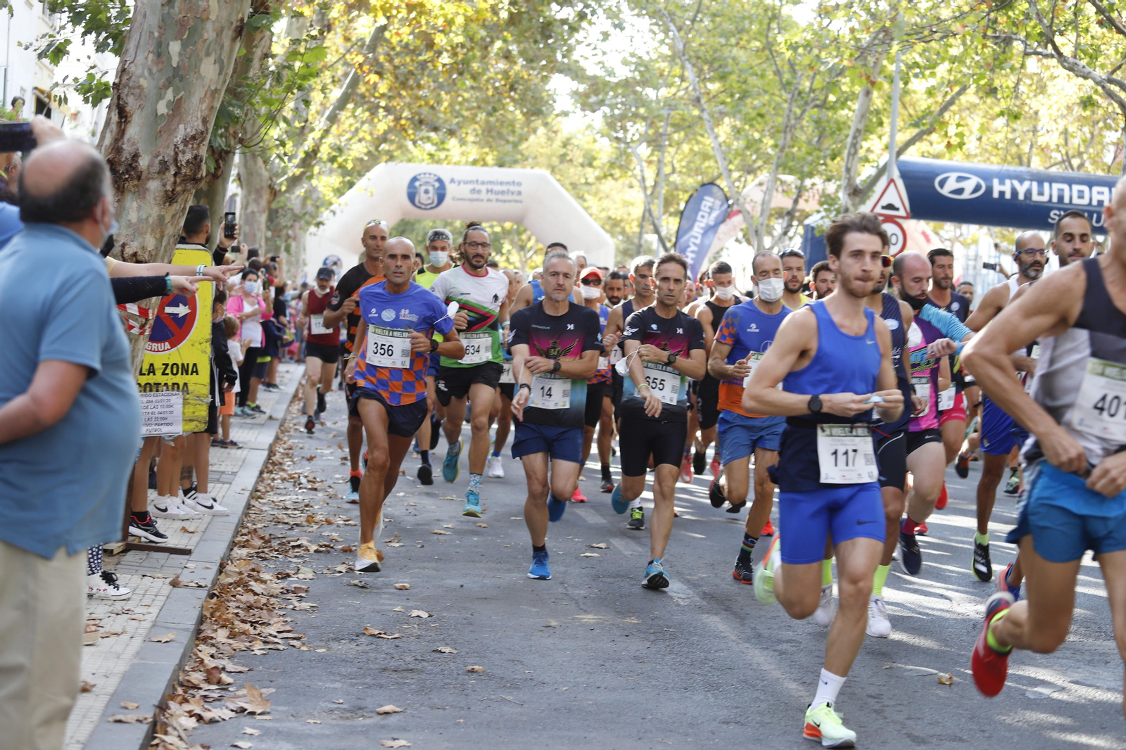 Las imágenes de la vuelta a Huelva de atletismo