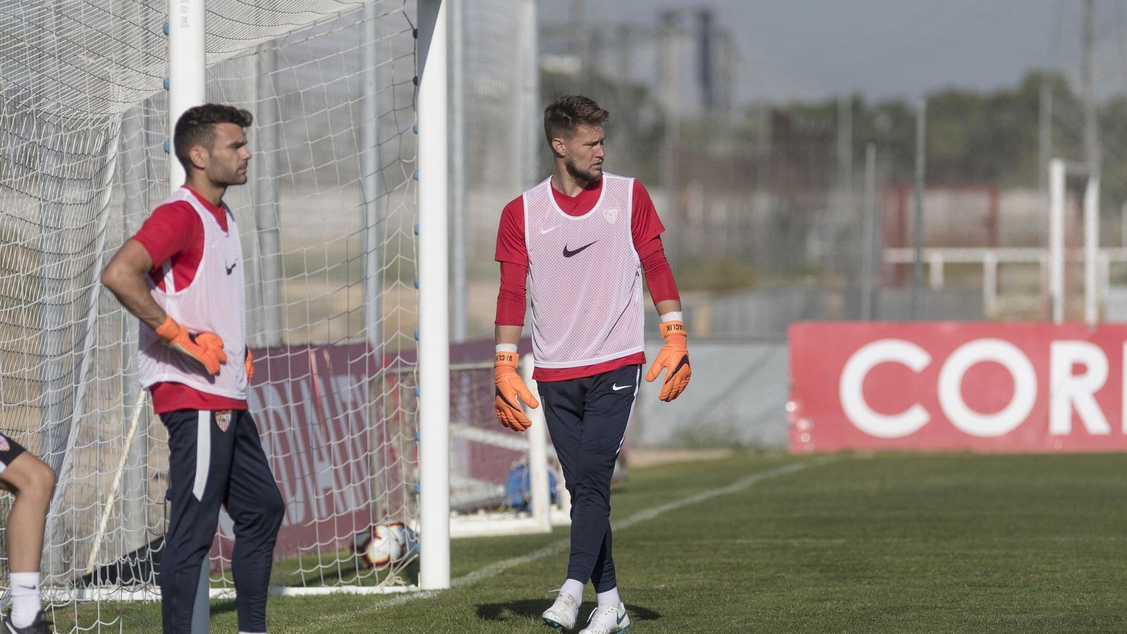 Juan Soriano y Vaclik en un entrenamiento
