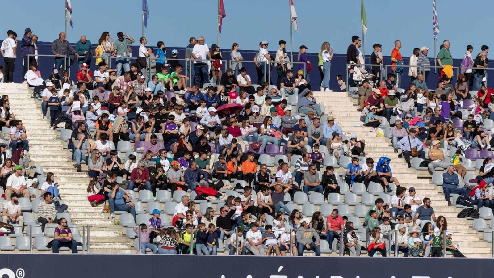 Las mejores imágenes de la victoria del Real Jaén ante la UDC Torredonjimeno en el Partido de la Provincia