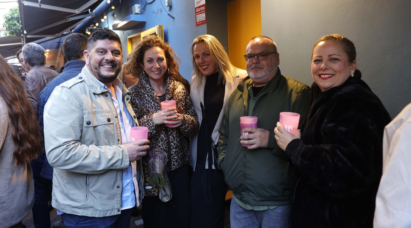 Búscate en las fotos de la celebración del 24 de diciembre en La Línea