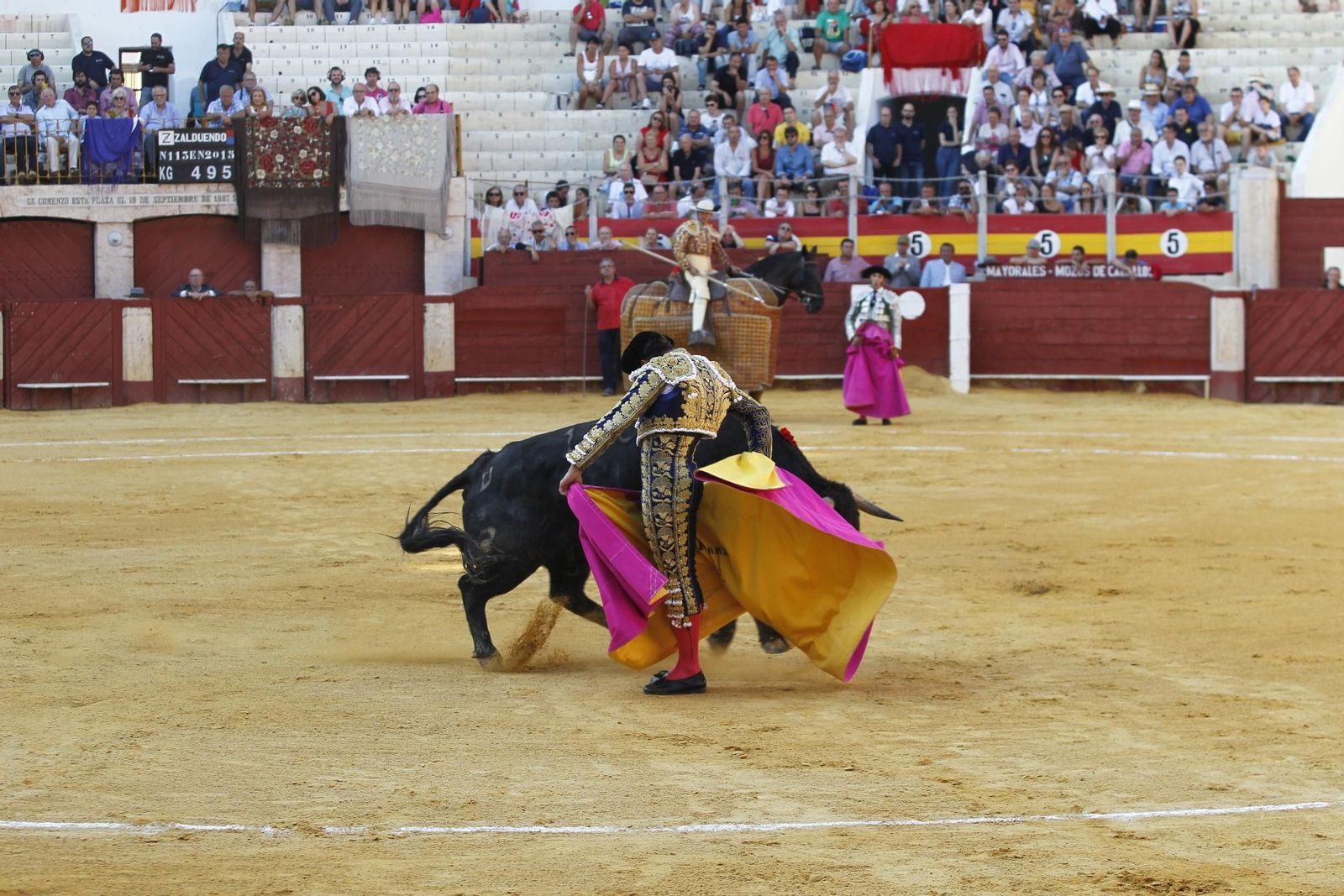 Fotogalería segunda corrida de toros. Feria de Almeria 2019