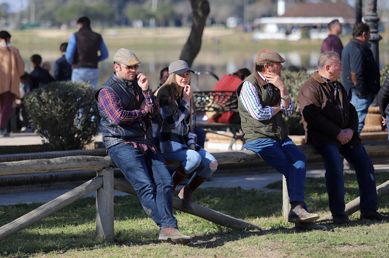 Imágenes del ambiente en la aldea del Rocío para celebrar la Candelaria