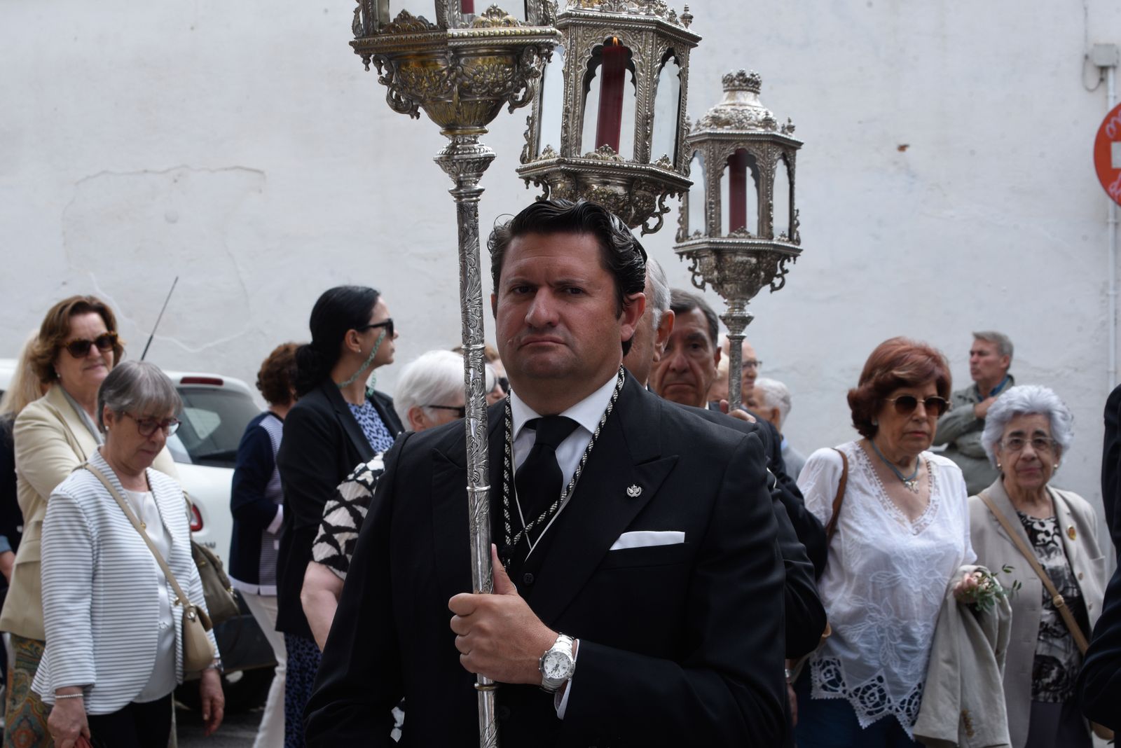La procesión eucarística de la Parroquia de San Lorenzo, en imágenes