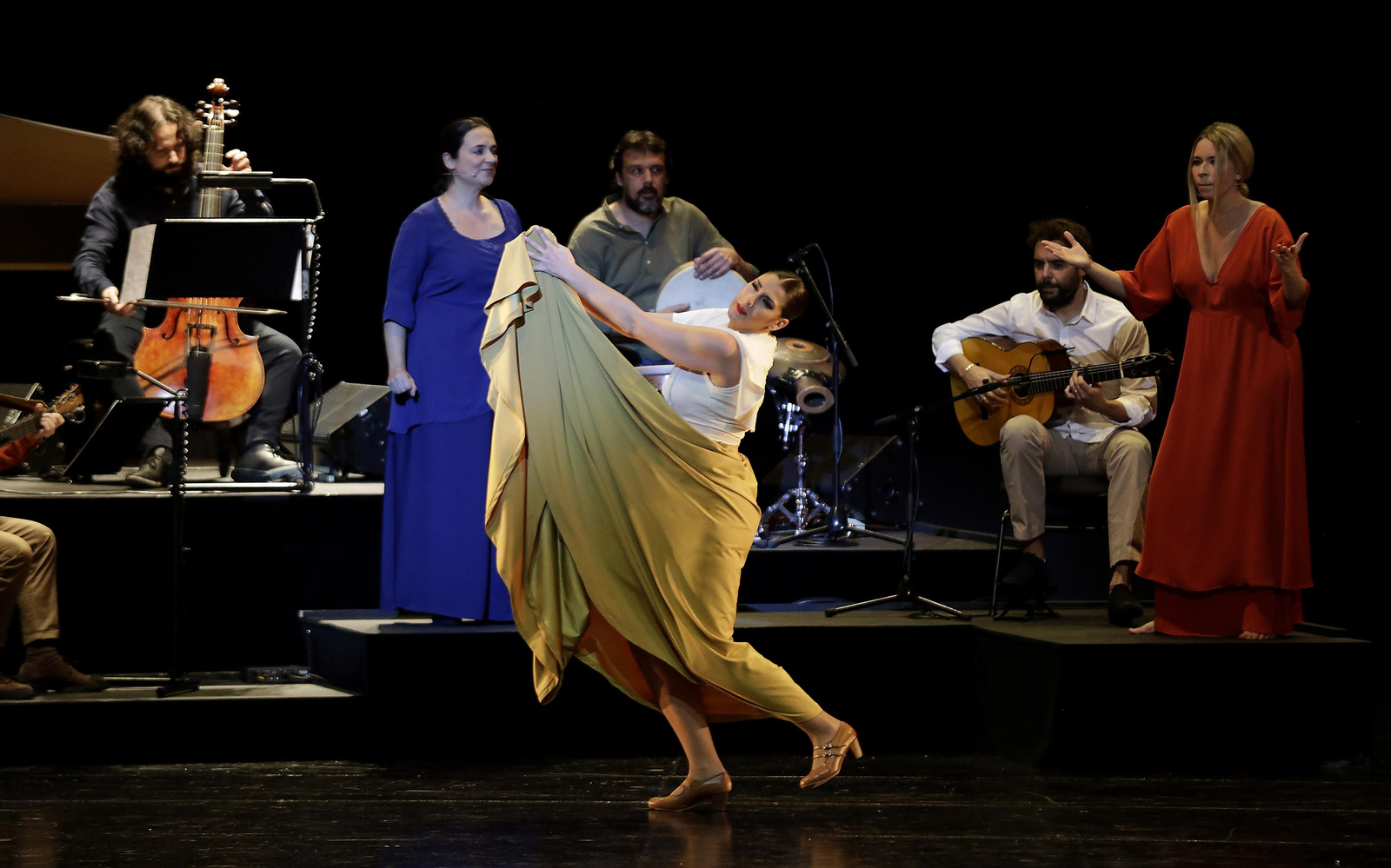 Las imágenes del espectáculo 'Gugurumbé' en el Maestranza