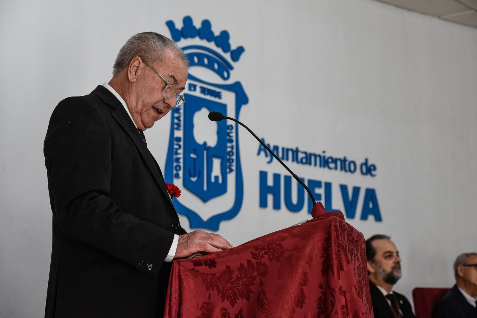 Imágenes del pregón de Toni de la Hermandad del Calvario