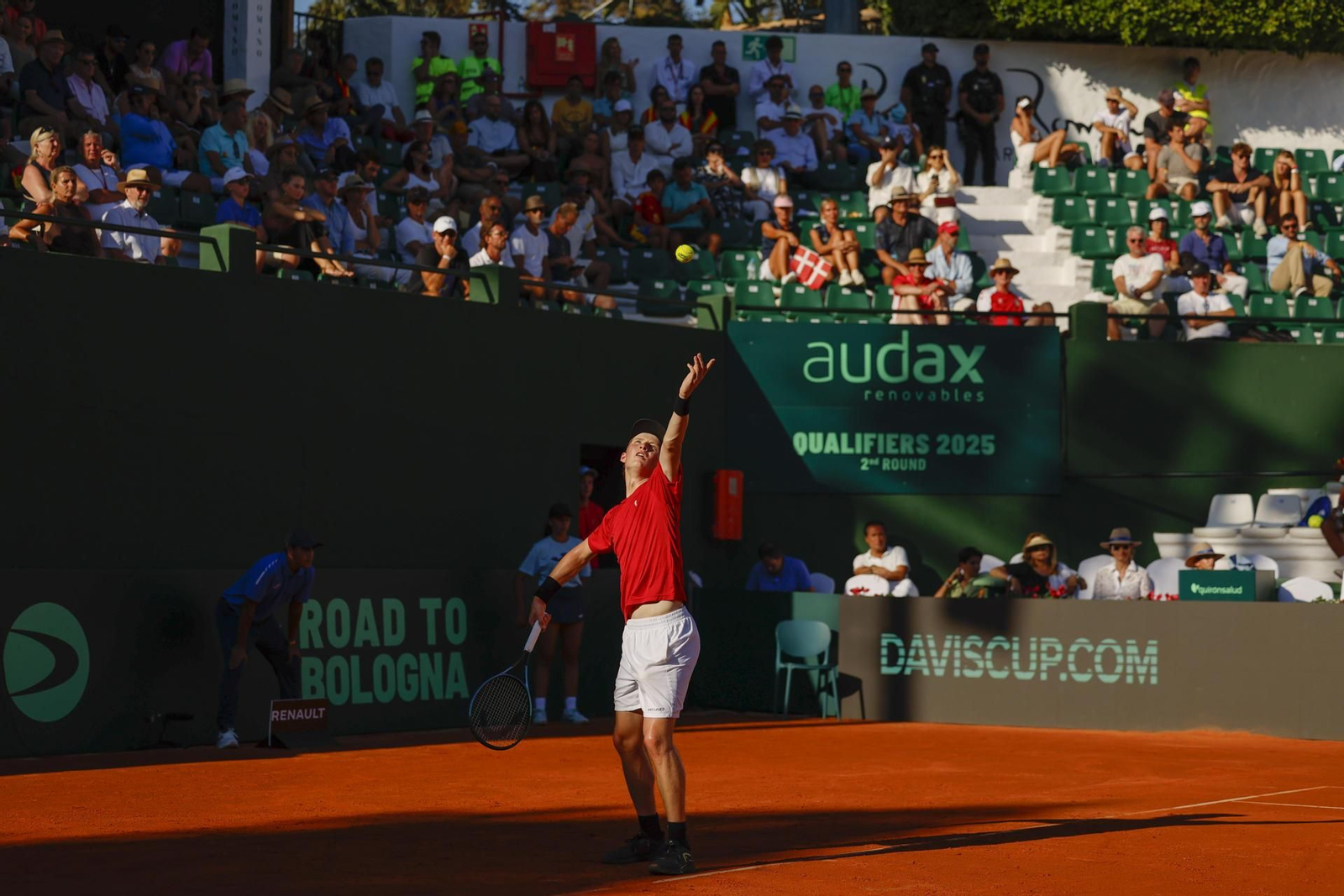 Pablo Carreño culmina la remontada de España en la Copa Davis en Marbella (6-2 y 6-3)
