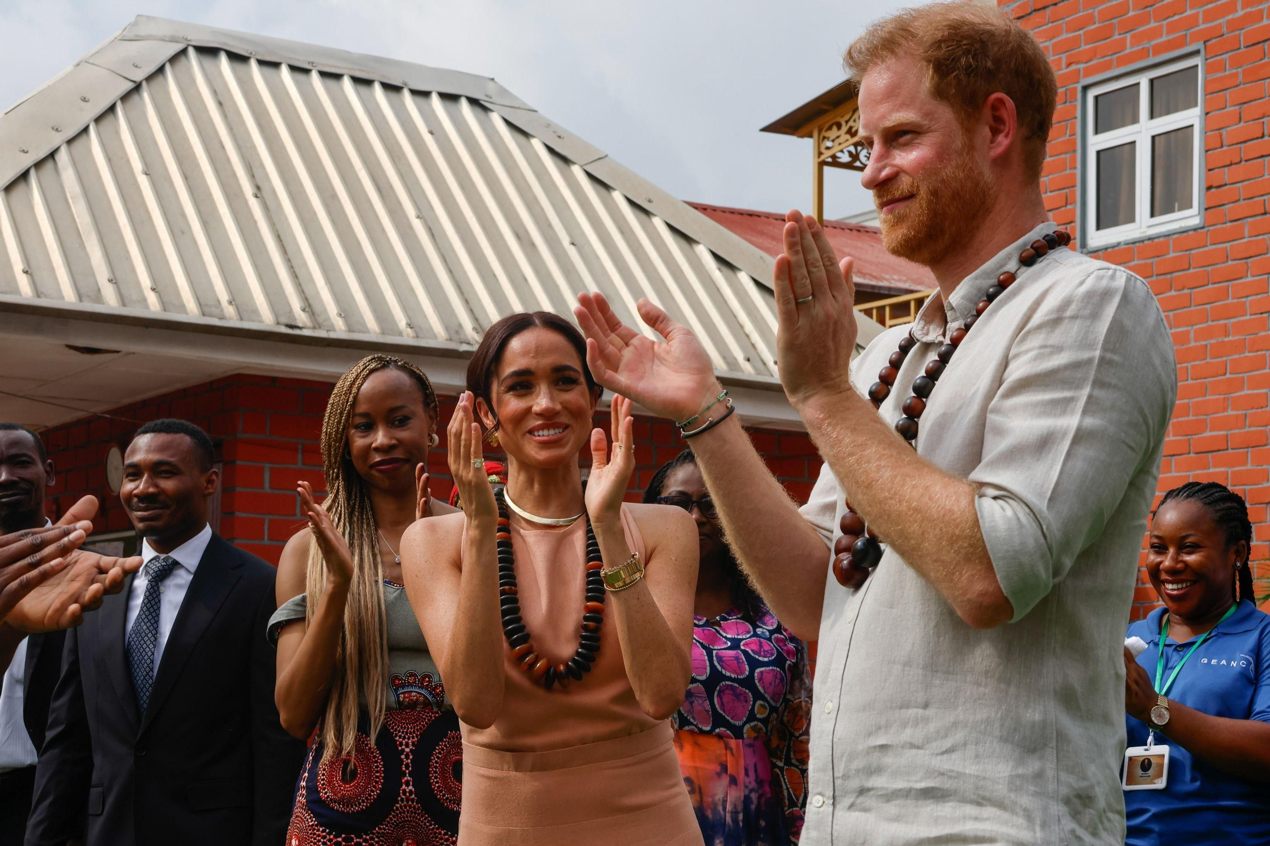 El príncipe Enrique y Meghan Markle se quedan sin más contratos con Netflix