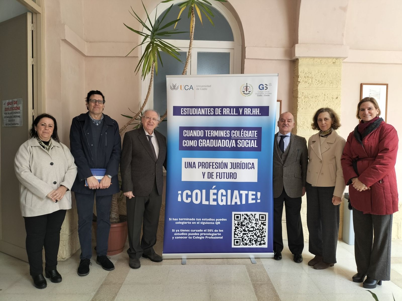 El presidente del colegio, José Blas Fernández, en la Facultad de Ciencias del Trabajo.