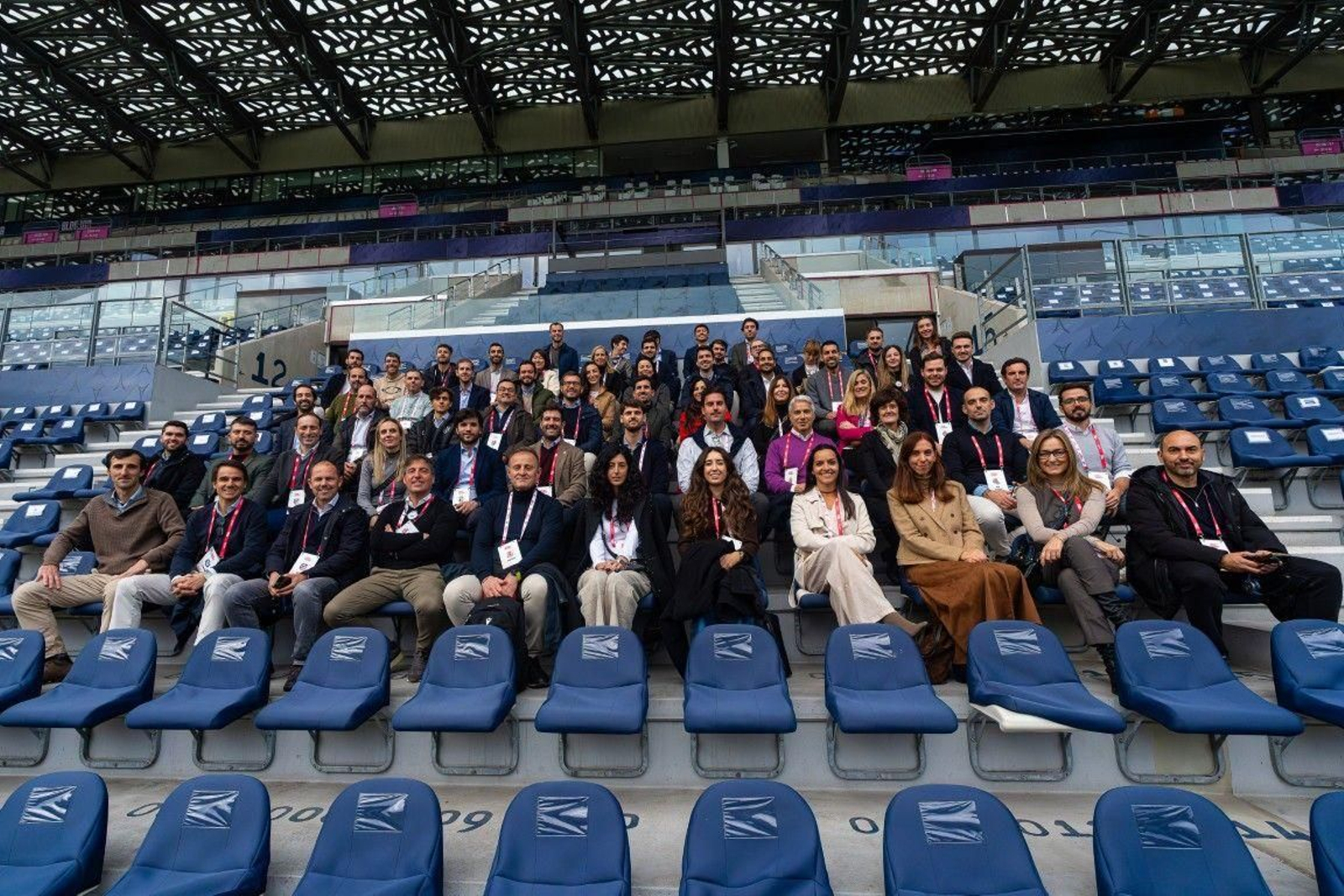 Representantes de los clubes de la Liga en la foto de familia.