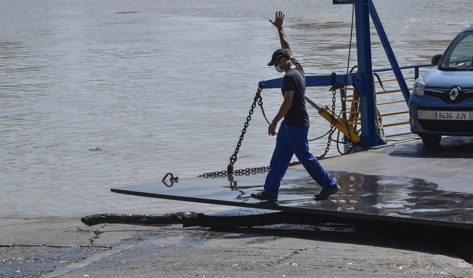 Virus del Nilo: la resistencia en los vecinos de Coria y Puebla del Río