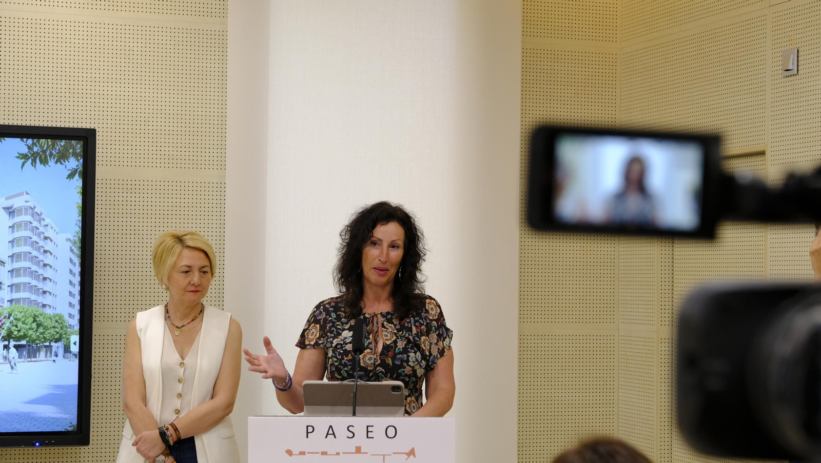 Presentada la peatonalización del Paseo de Almería, en imágenes