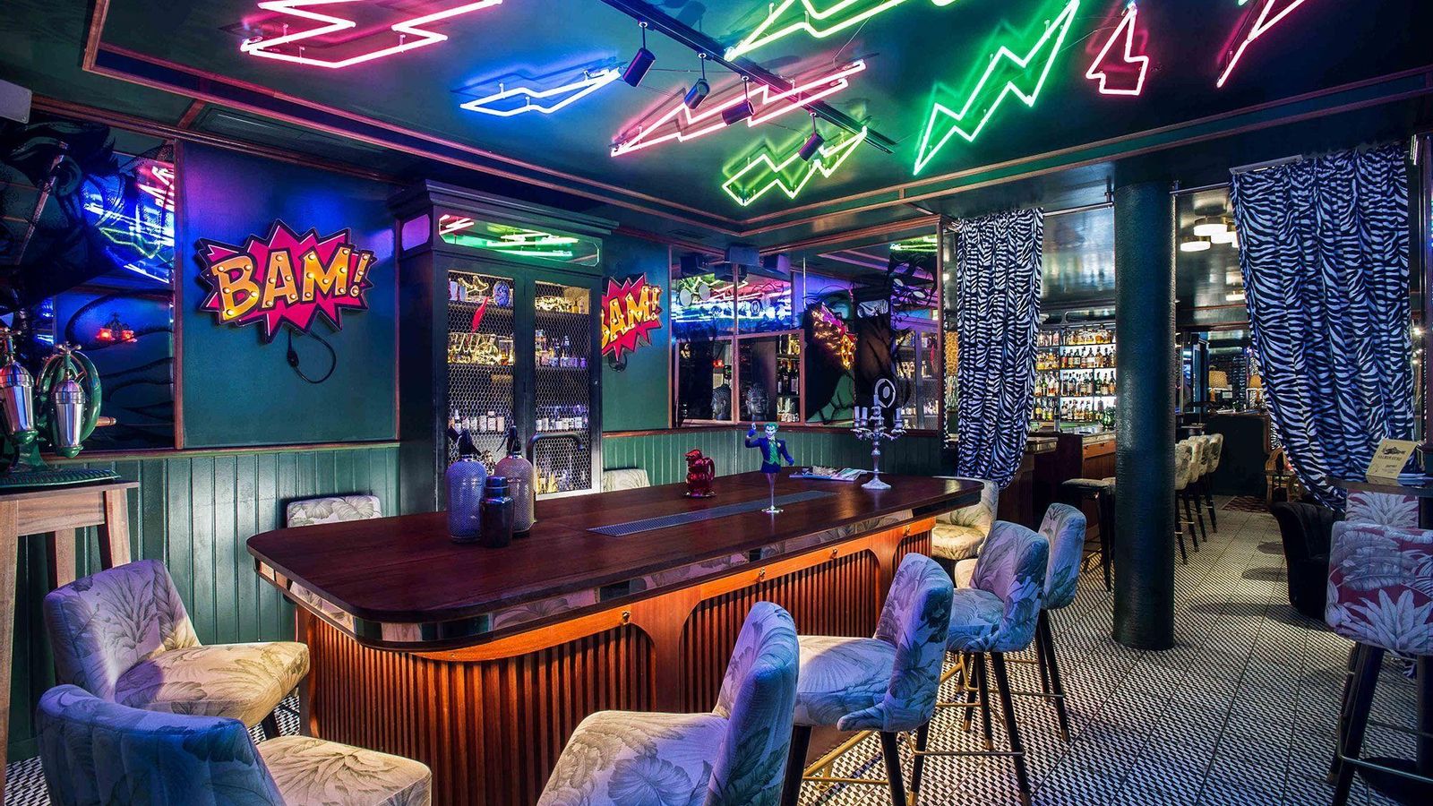 El único bar madrileño en el ranking: Salmon Gurú.