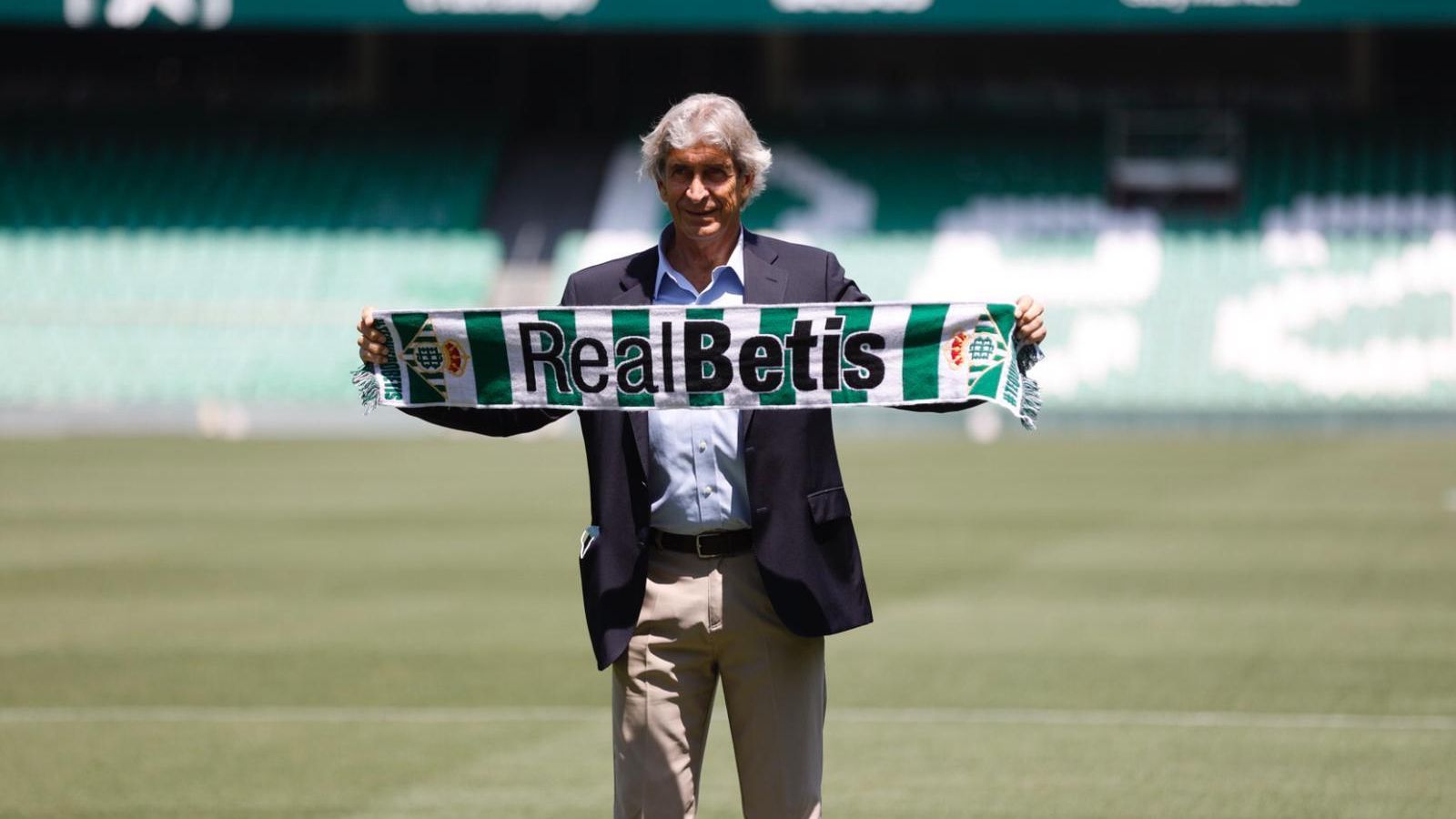 Manuel Pellegrini durante su presentación.