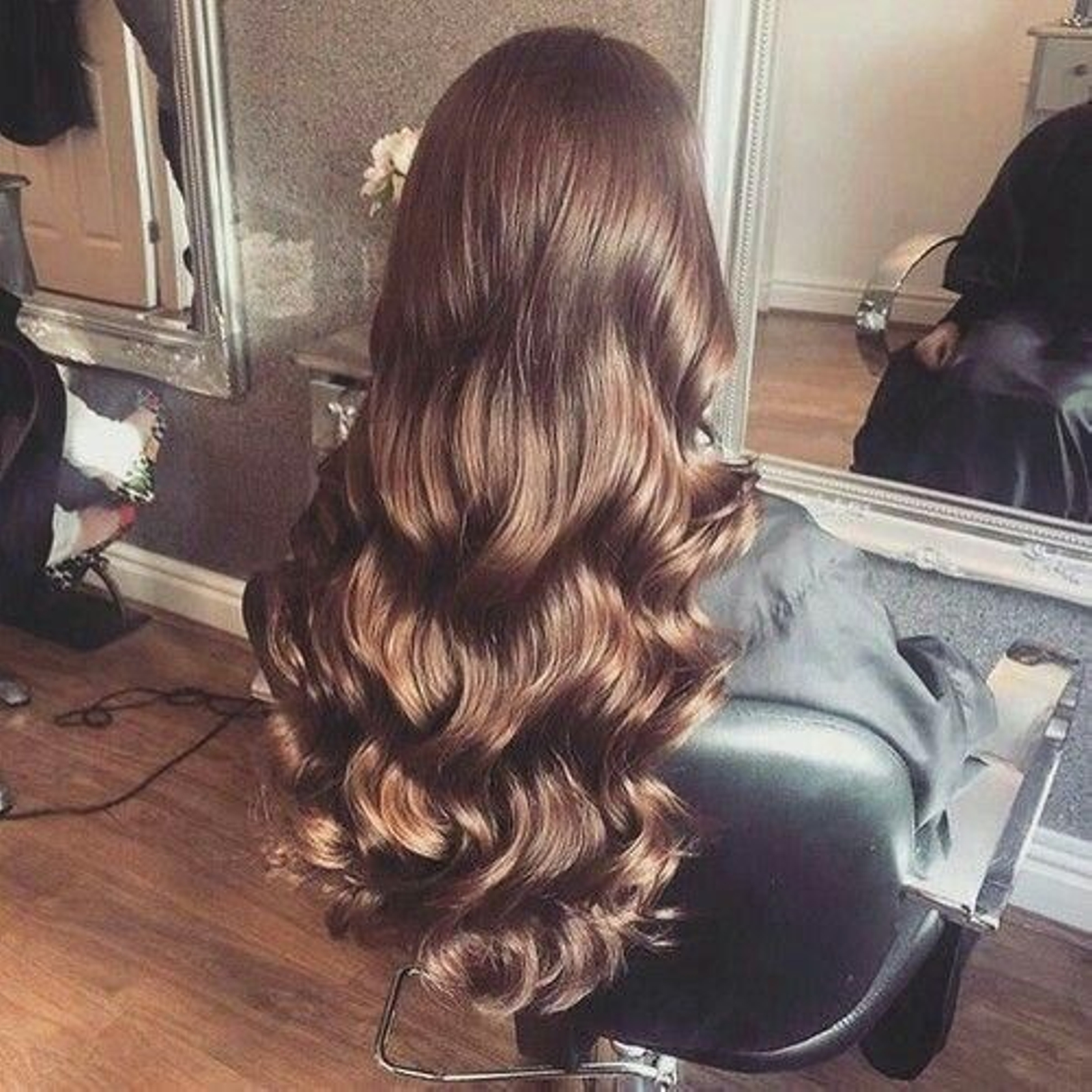 Una melena XXL requiere muchos cuidados para mantenerse bonita. Una melena XXL requiere muchos cuidados para mantenerse bonita.
