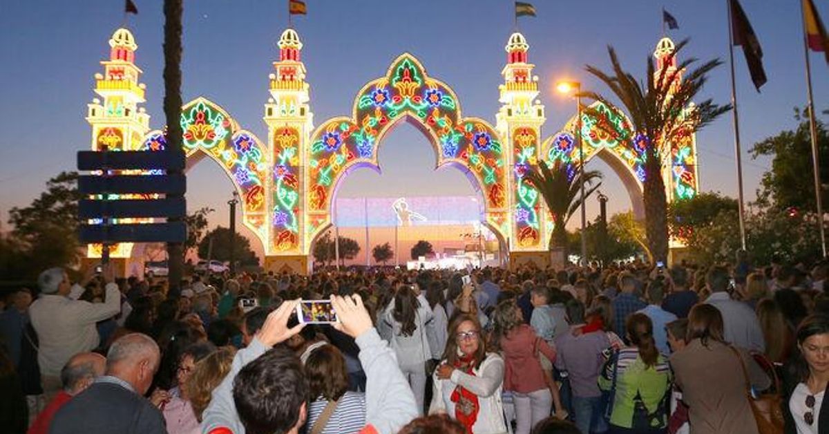 El día festivo en Chiclana por la Feria de San Antonio 2024
