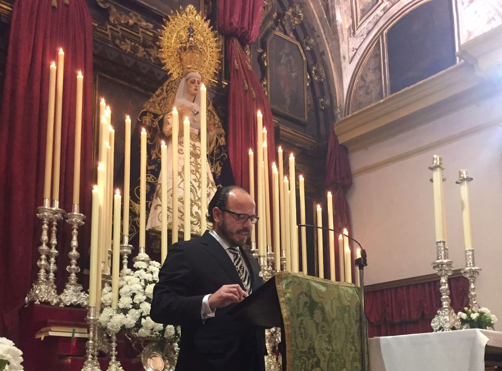 Orlando Lucena abrió el Tríptico