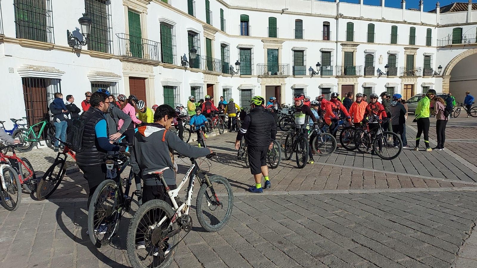 La celebración del Día de Andalucía en los pueblos de Córdoba, en imágenes