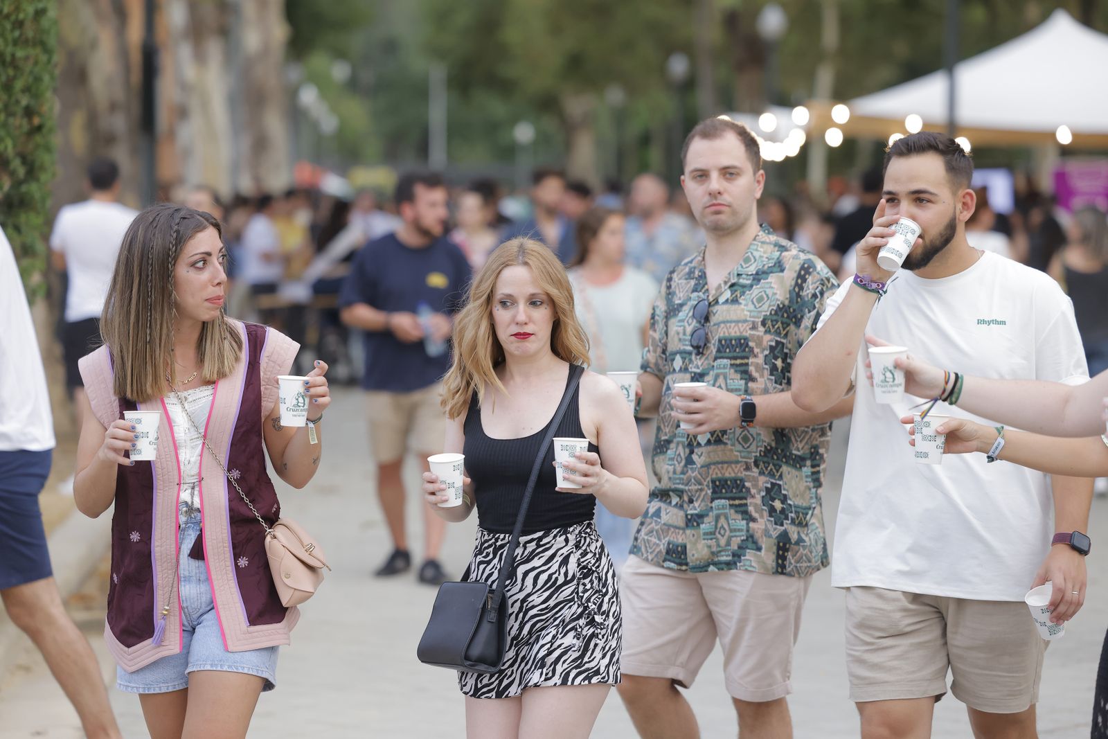 Búscate en las fotos del concierto de Bizarrap