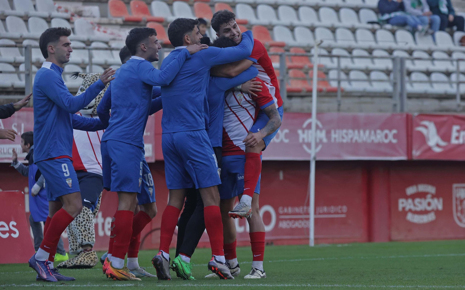 Las mejores fotos del Algeciras - Antequera de Primera Federación