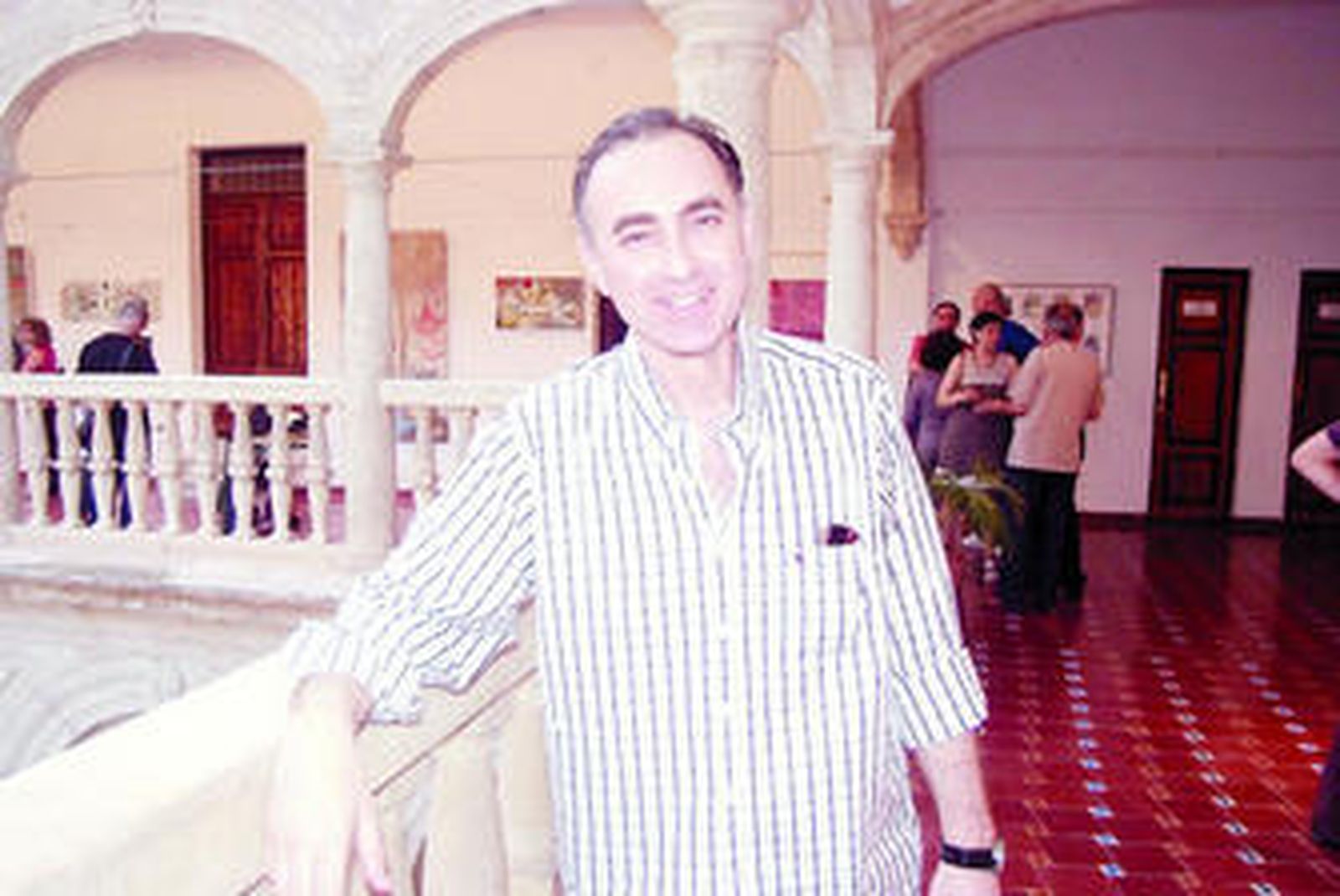 Antonio Acosta hace dos meses en la Escuela de Arte de Almería.