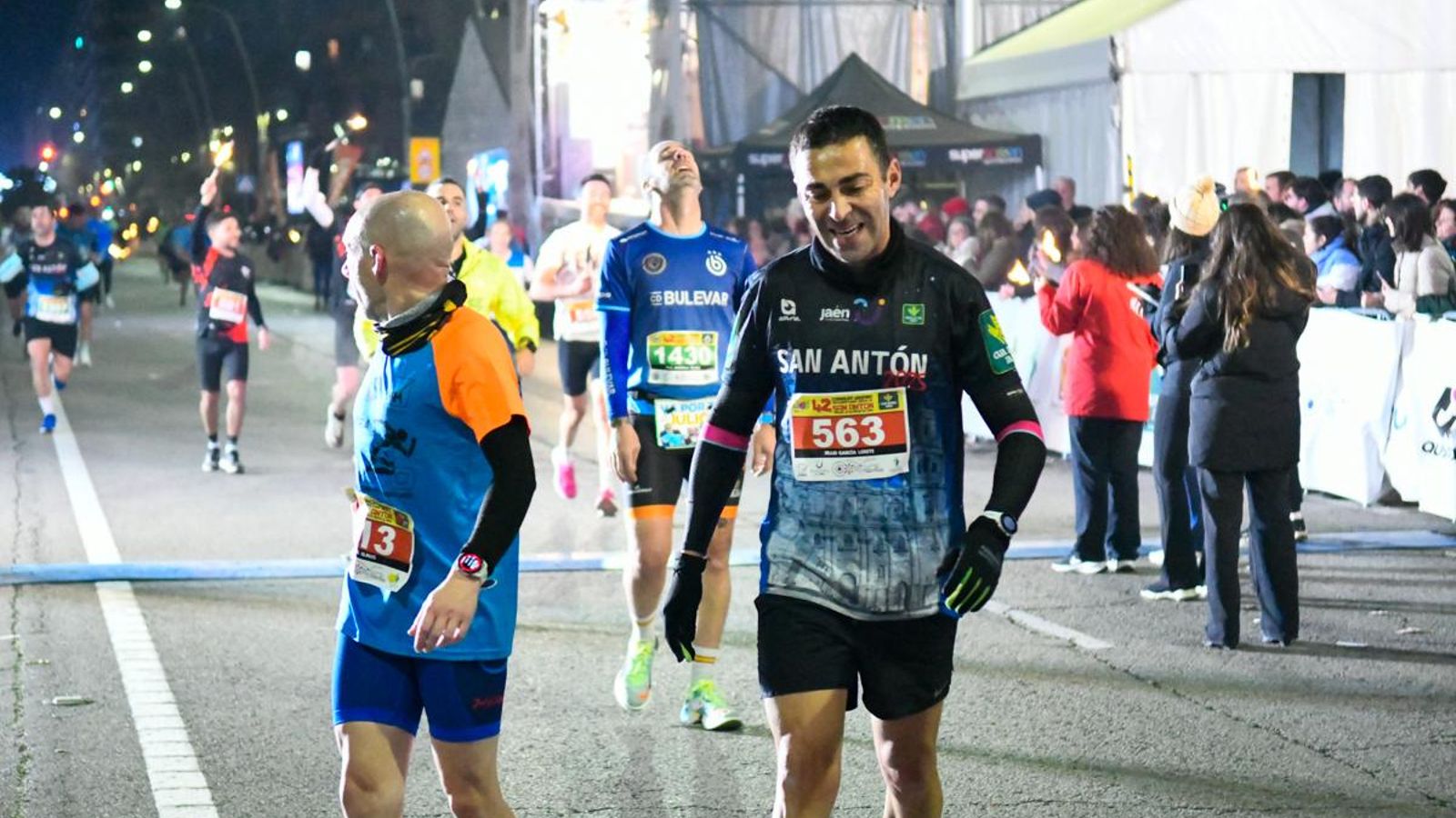 En imágenes: búscate en tu llegada a meta de la Carrera de San Antón 2025 (3)