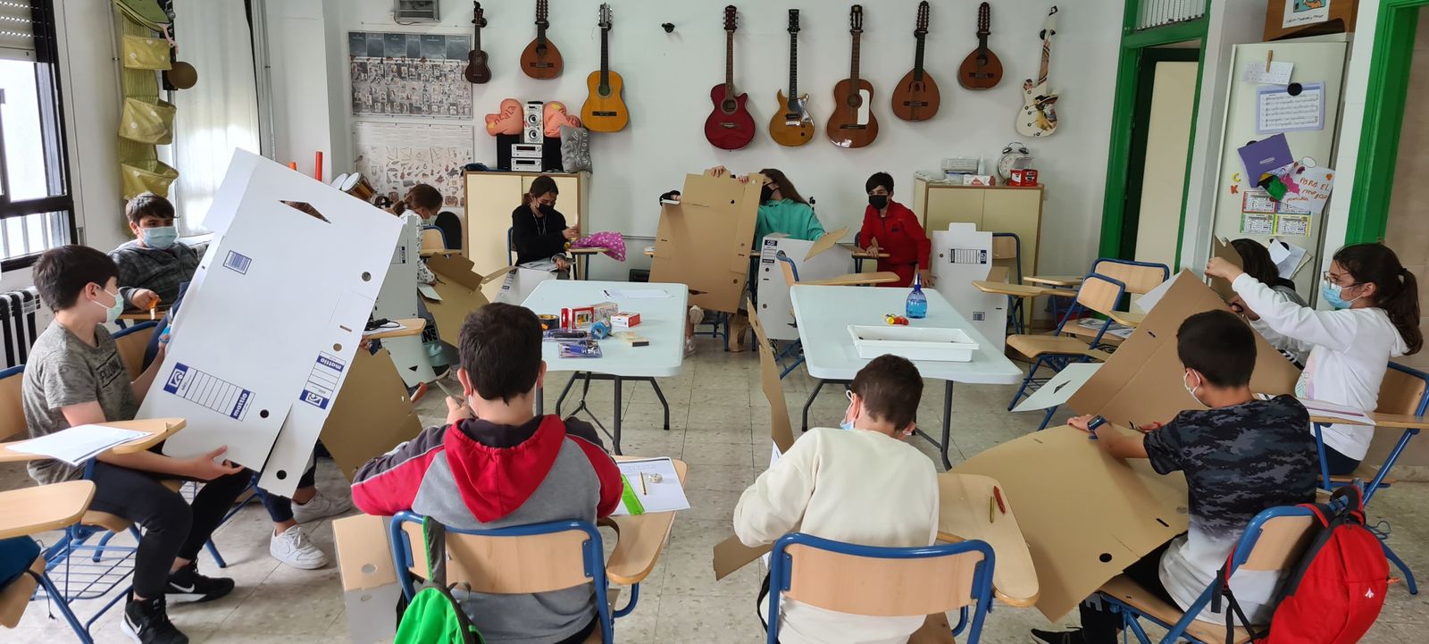 Los alumnos participantes en los cursos.