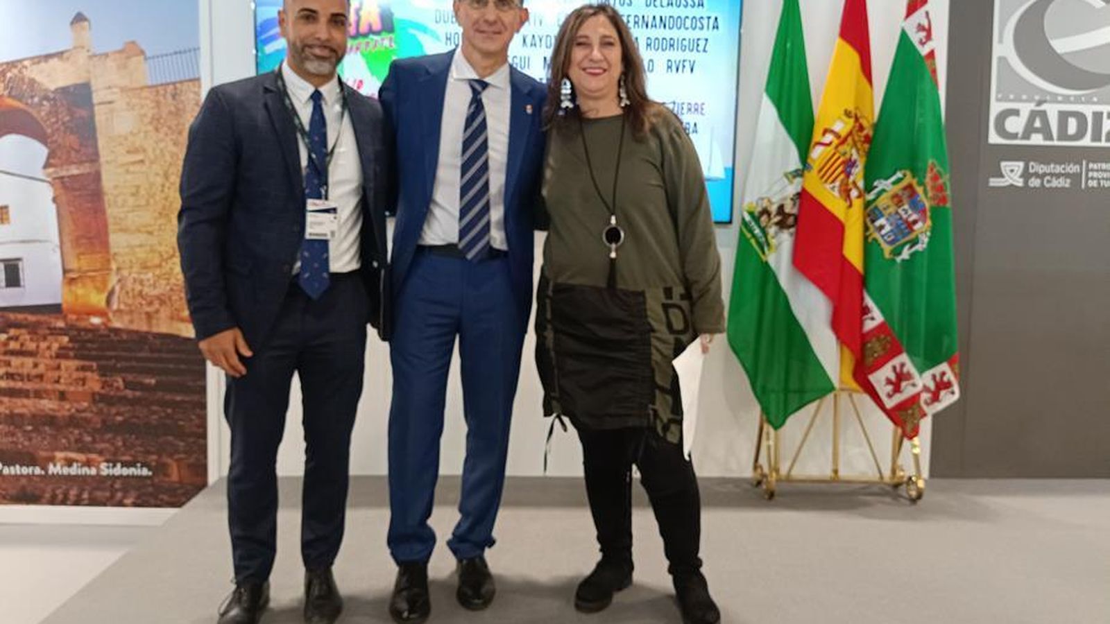El alcalde de Barbate, en el centro, en la presentación en Fitur del Festival Cabo de Plata.