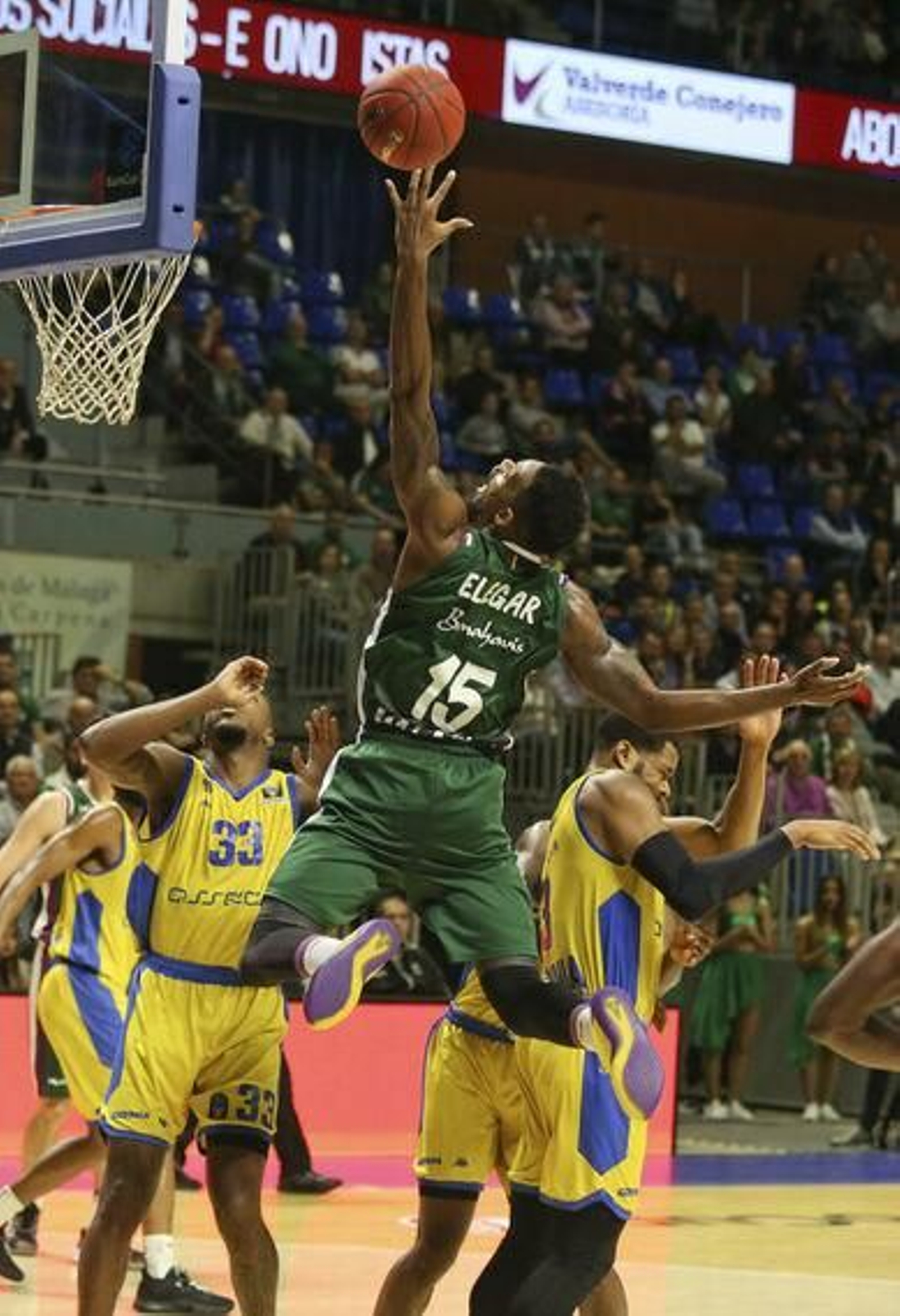 Elegar, durante el partido.