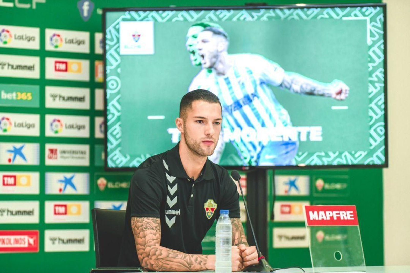 Tete Morente, durante su presentación con el Elche, este lunes Tete Morente, durante su presentación con el Elche, este lunes