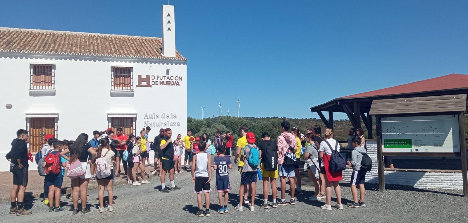 Encuentro juvenil en el Huerto Ramírez.