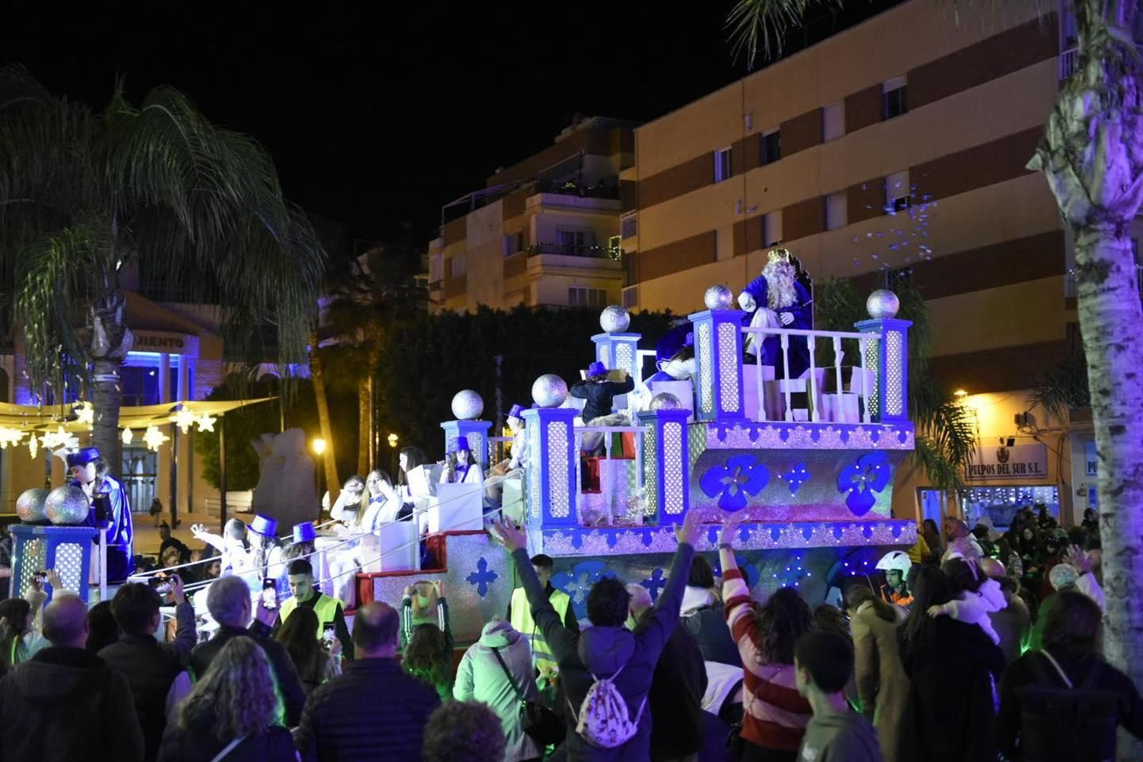 Cabalgata de Reyes Magos en Rincón de la Victoria.jpg