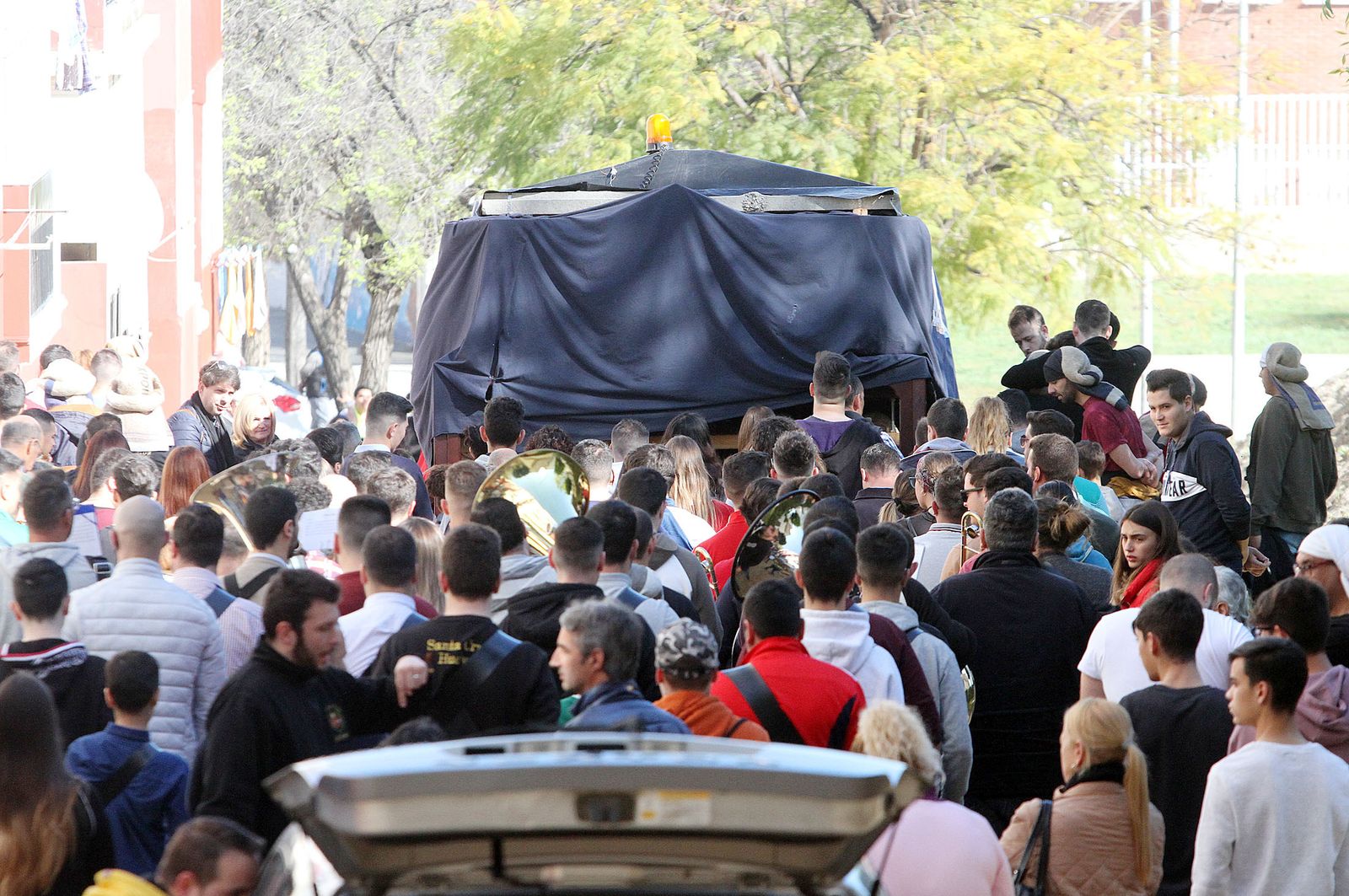Ensayo solidario de la Hdad del Perdón, en imágenes