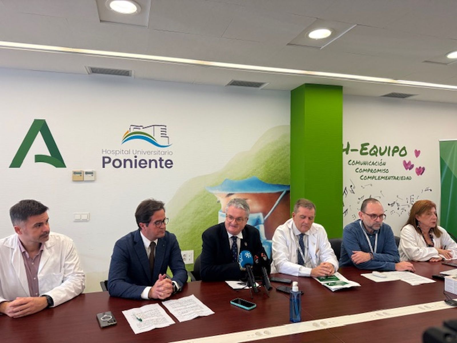 El delegado Juan de la Cruz Belmonte y el alcalde de El Ejido, Francisco Góngora.