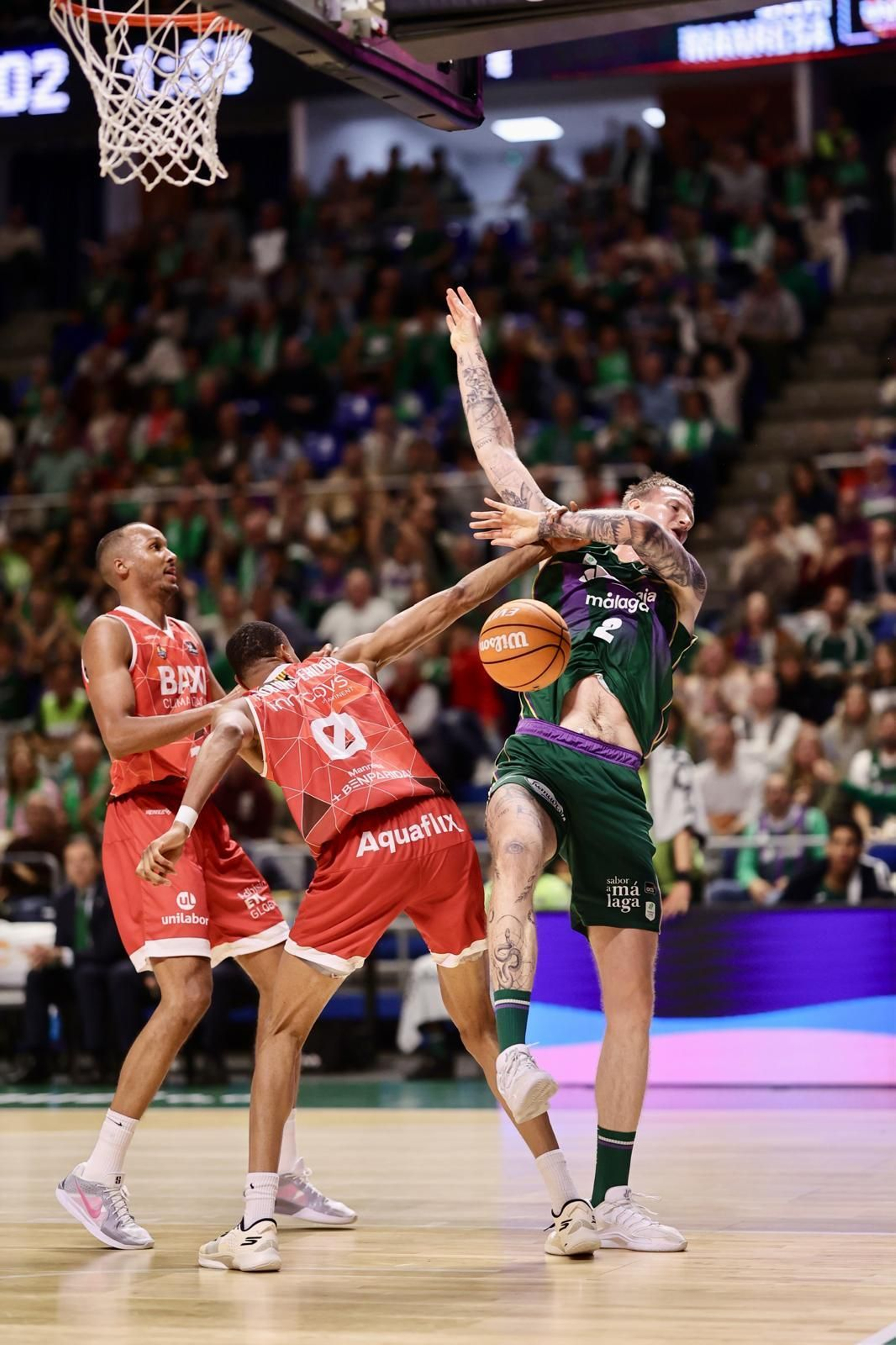 El Unicaja-Baxi Manresa, en fotos