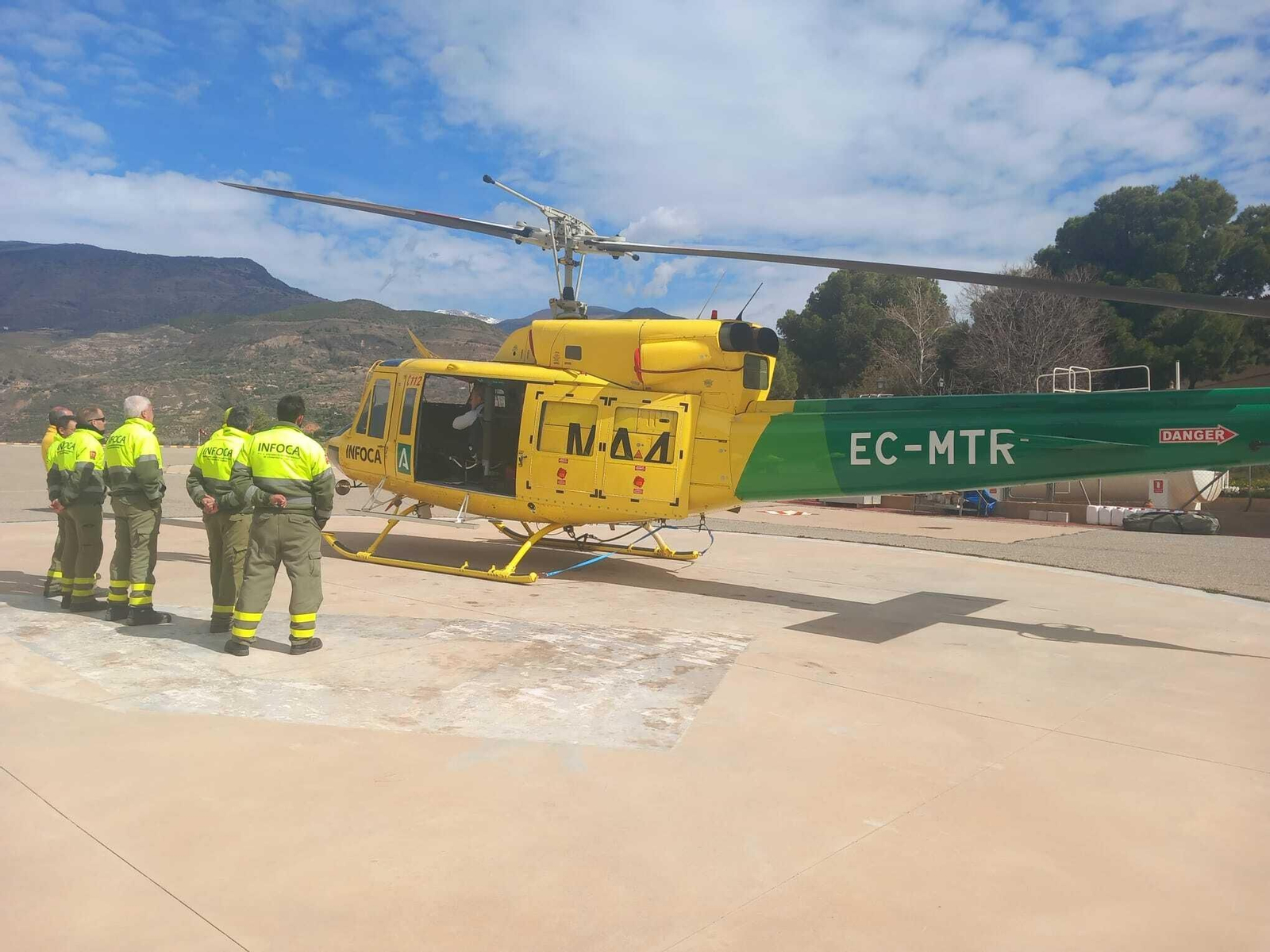 Helicóptero con base en la Sierra que se suma a las tareas de control en Castellón.
