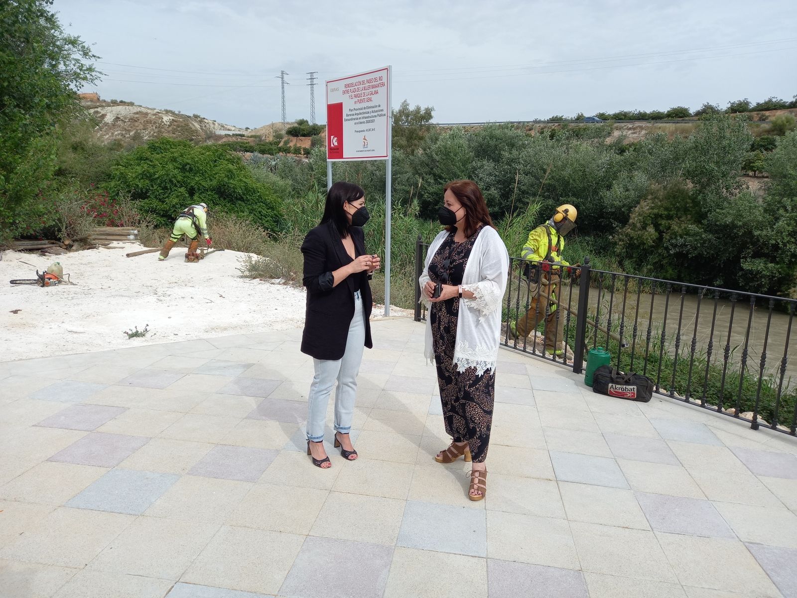 Verónica Morillo e Isabel López.