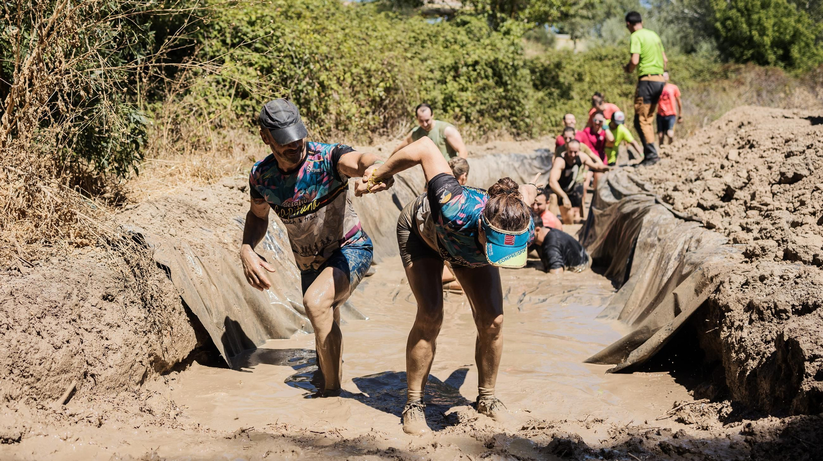 Búscate en la Carrera del Barro de La Barca de la Florida 2024