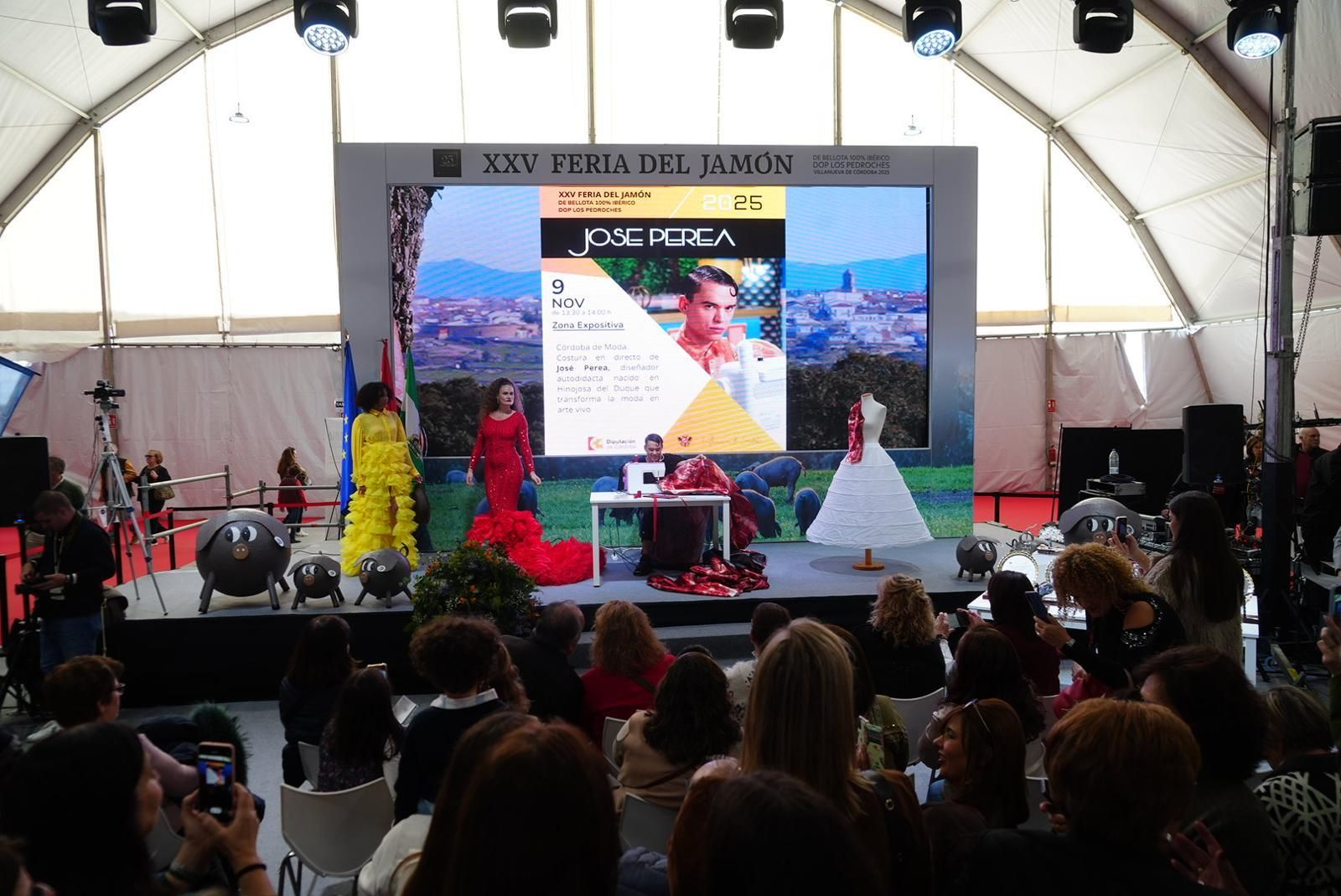 El último día de la Feria del Jamón 100% Ibérico de Los Pedroches