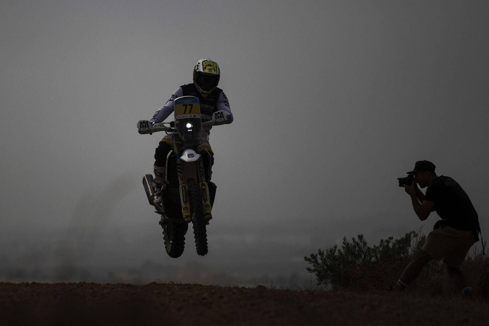 Andalucía Rally: las imágenes del 'Dakar' de Dos Hermanas | Día 1