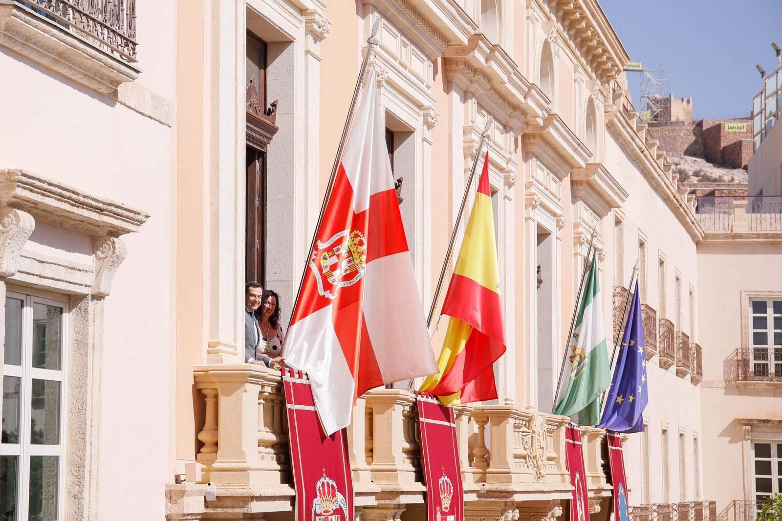 Imágemes de la casa consistorial de Almería