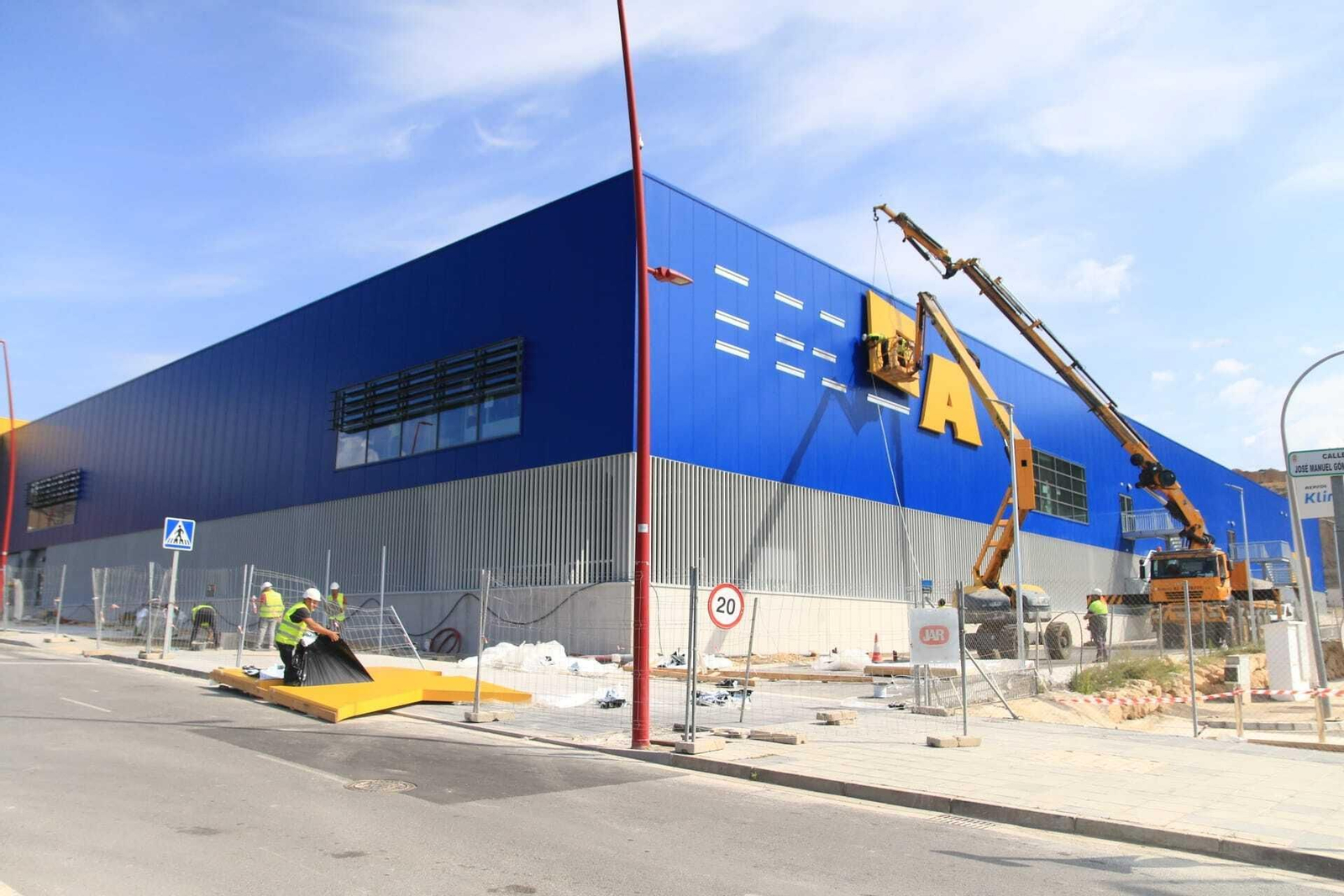Las imágenes de cómo avanzan las obras de IKEA Almería