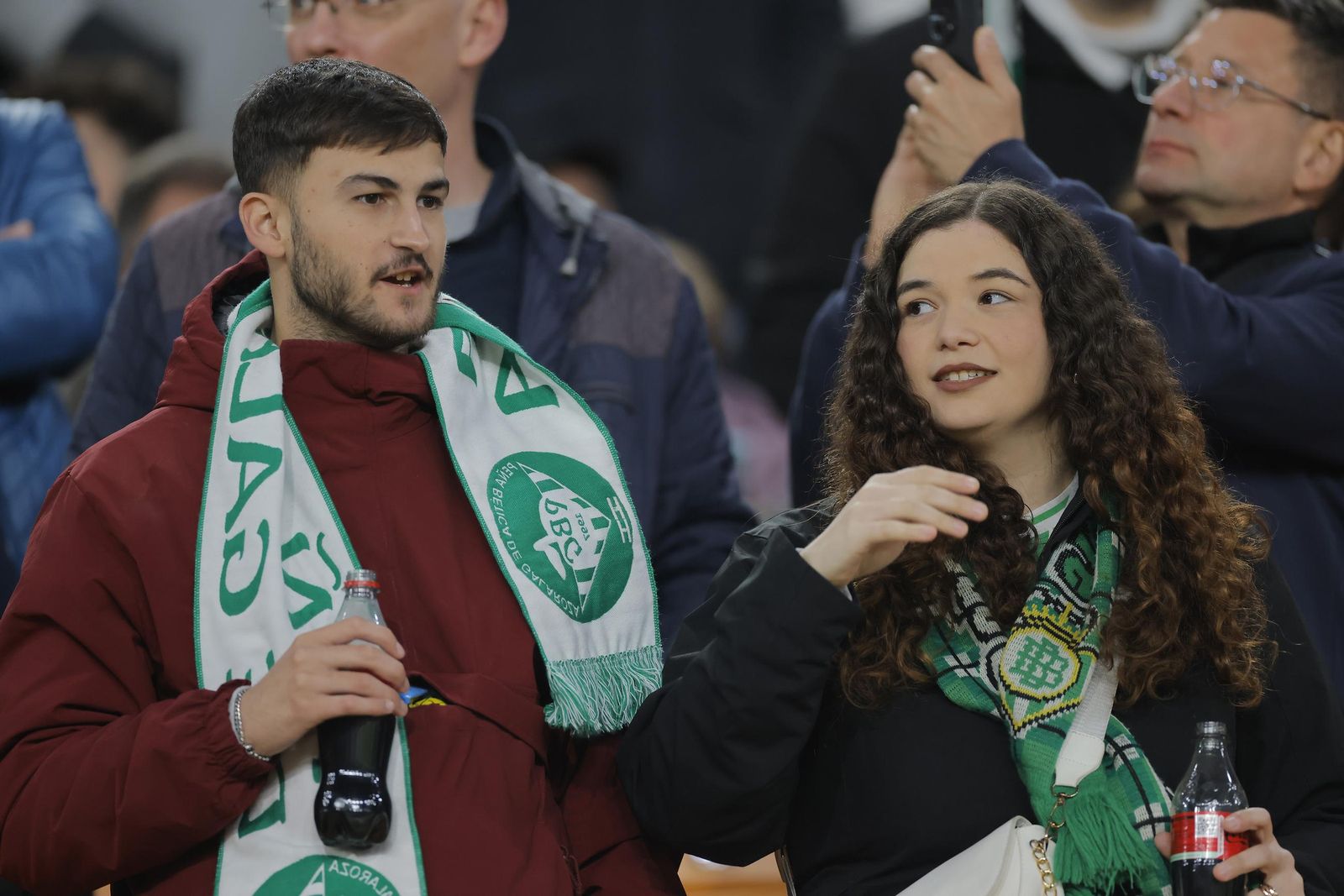 Búscate en las fotos del Betis - Utrecht