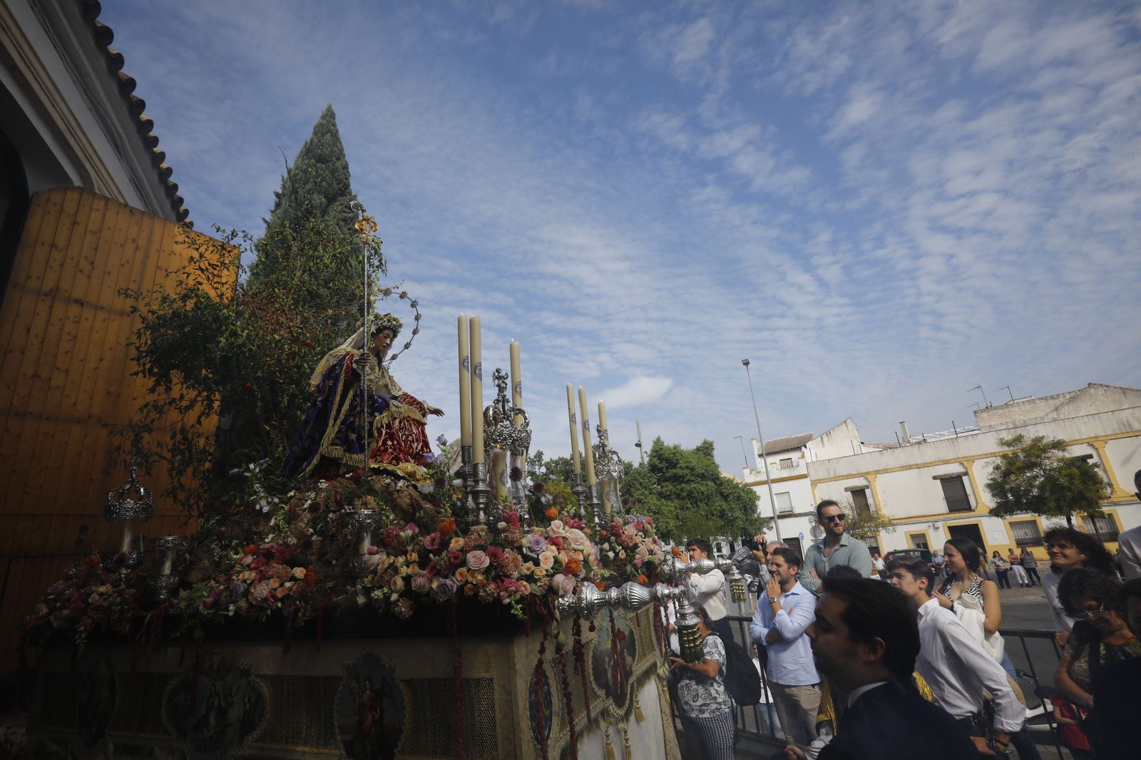 La procesión de la Divina Pastora de las Almas de Córdoba, en imágenes