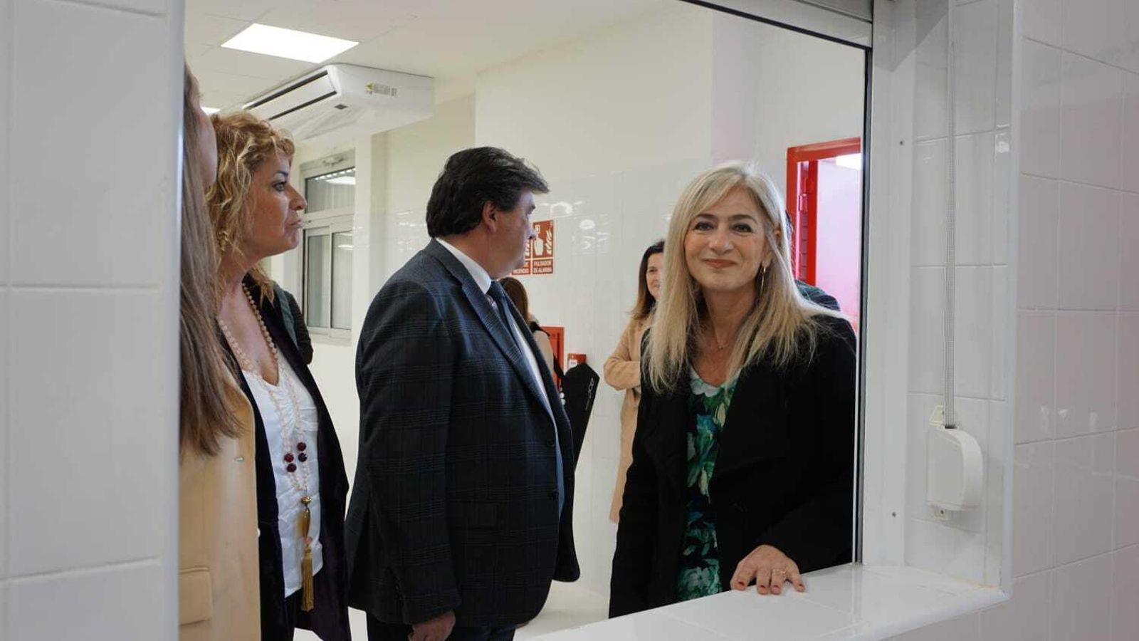 Visita de la Consejera, Patricia del Pozo, a las obras del colegio del Ensanche