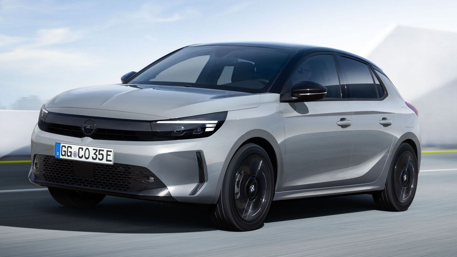 El Opel Corsa Electric, al igual que sus primos de Stellantis eléctricos hechos en Figueruelas (Zaragoza) -Peugeot E-2008 y Lancia Ypsilon Elettrica- estarán entre los que se beneficien de la totalidad del porcentaje de la ayuda a la compra del Plan Auto+.