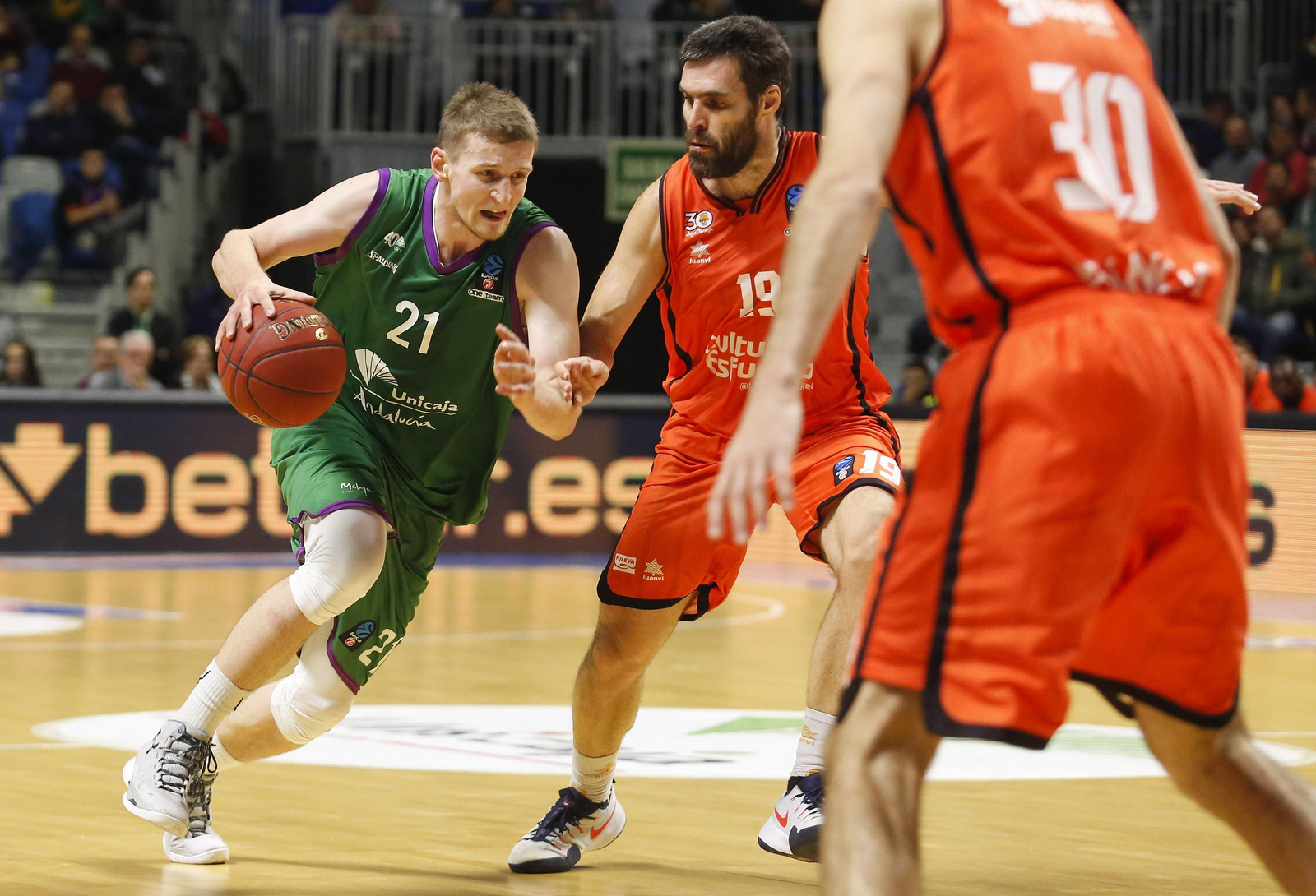 Los cinco años de Adam Waczynski en el Unicaja, en fotos