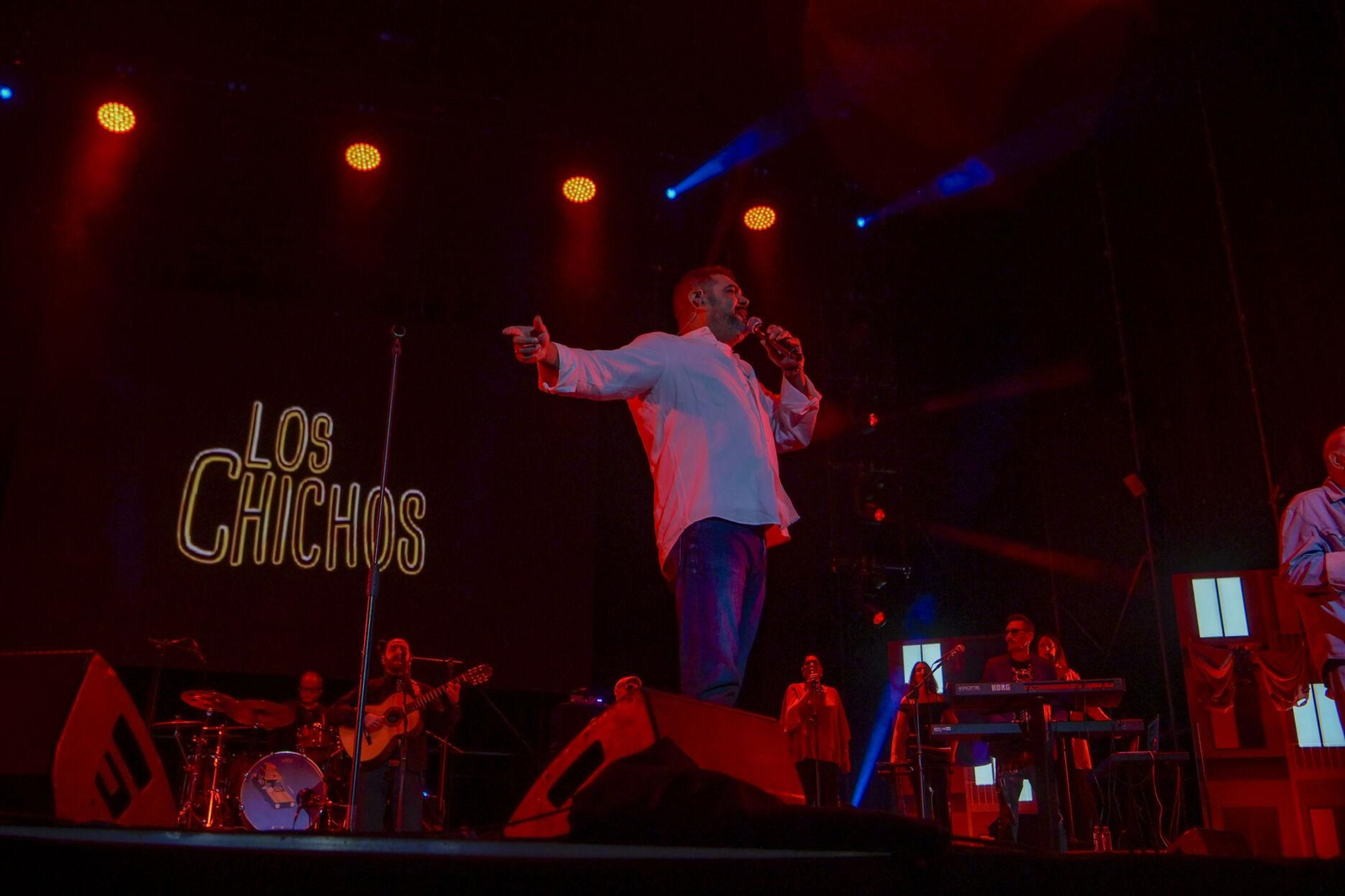 Así fue el concierto, bajo la lluvia, de Los Chichos en Granada